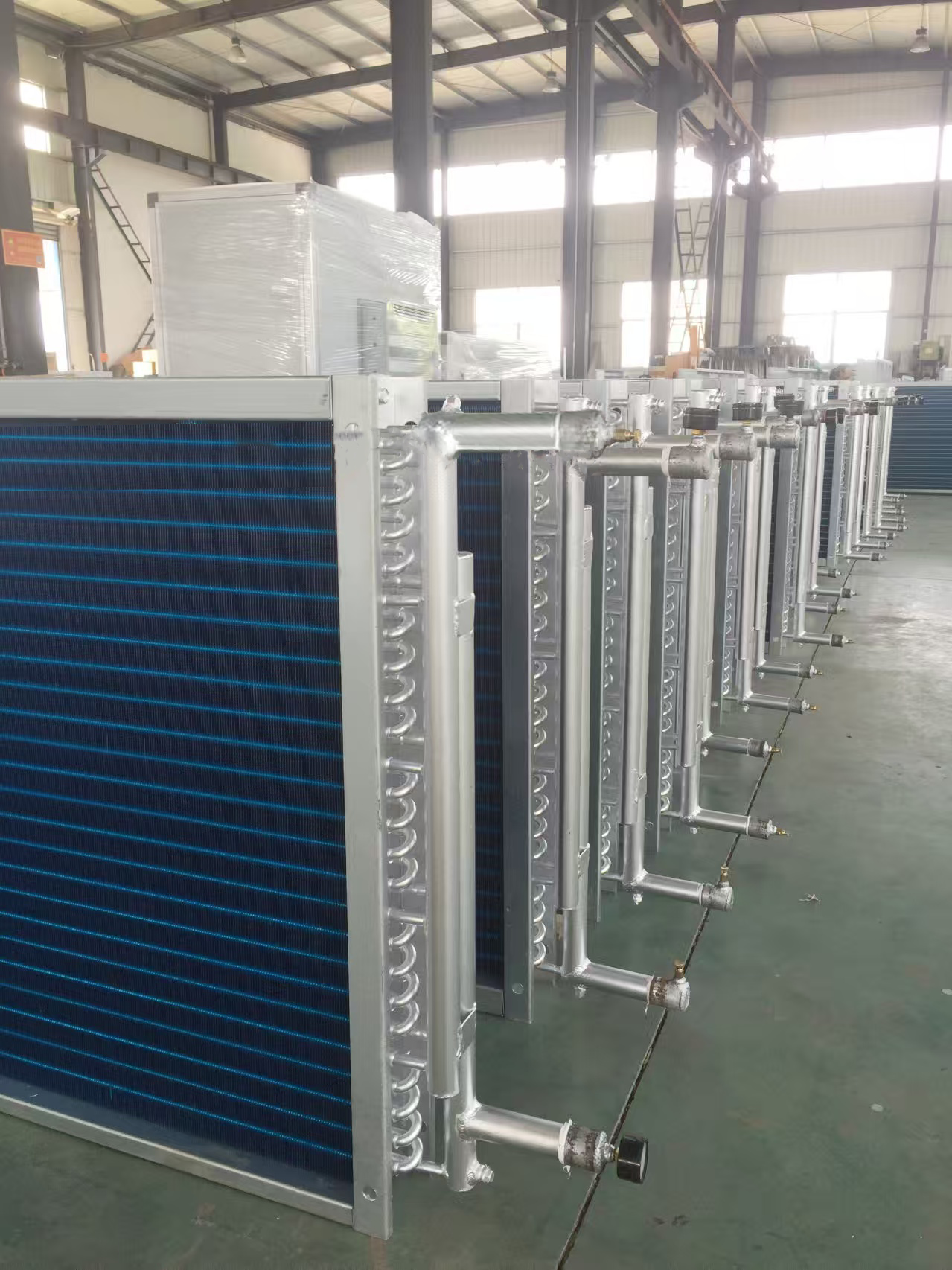 Air Conditioning Cools But Doesn't Dehumidify? The Secret Behind the "Dry" Coil in Cleanrooms