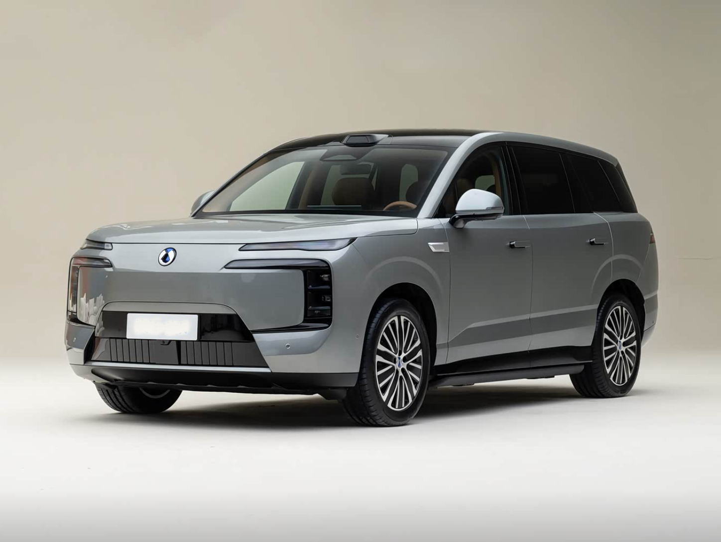 BYD Denza N8L