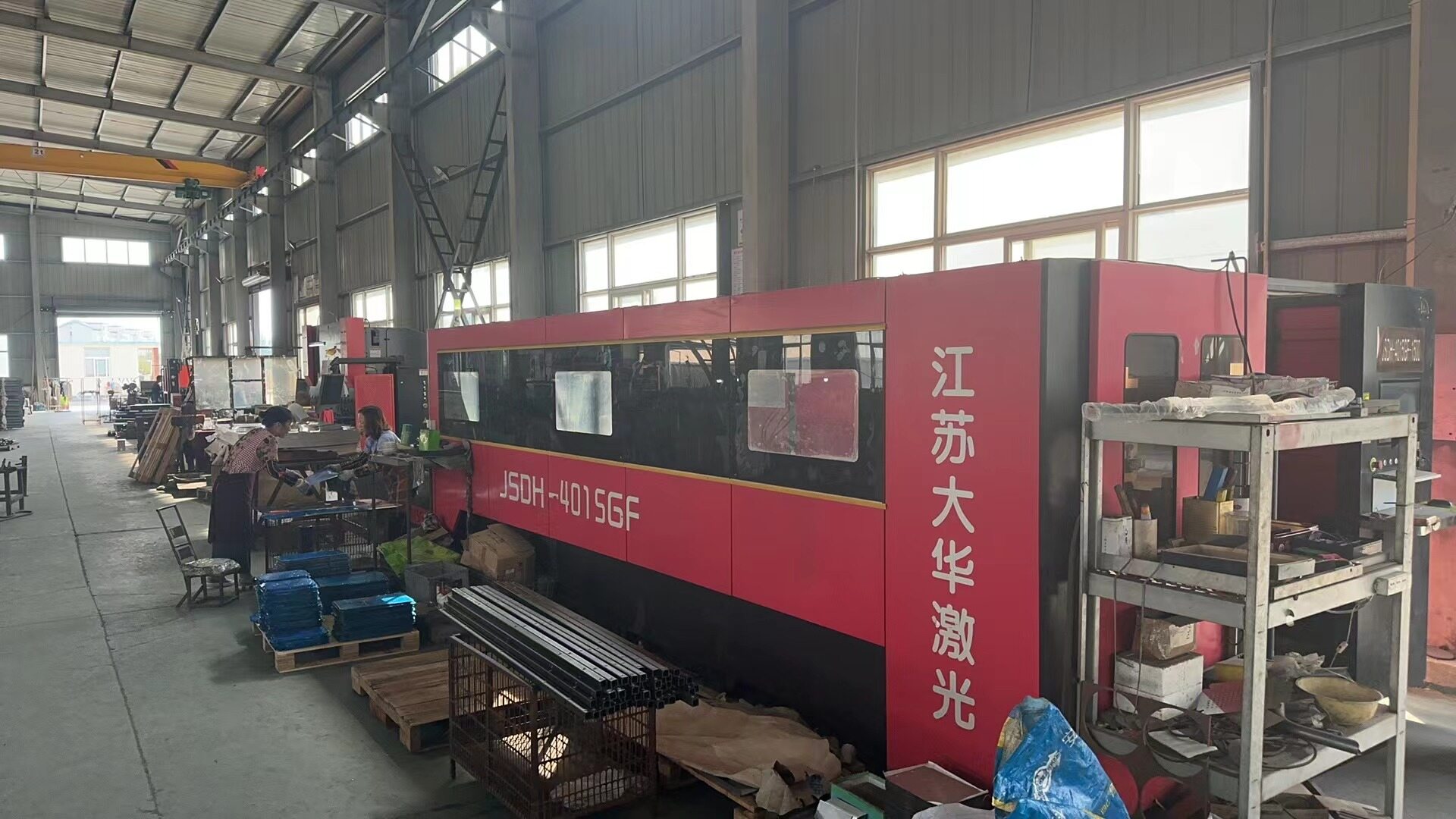 Laser cutting machine workshop