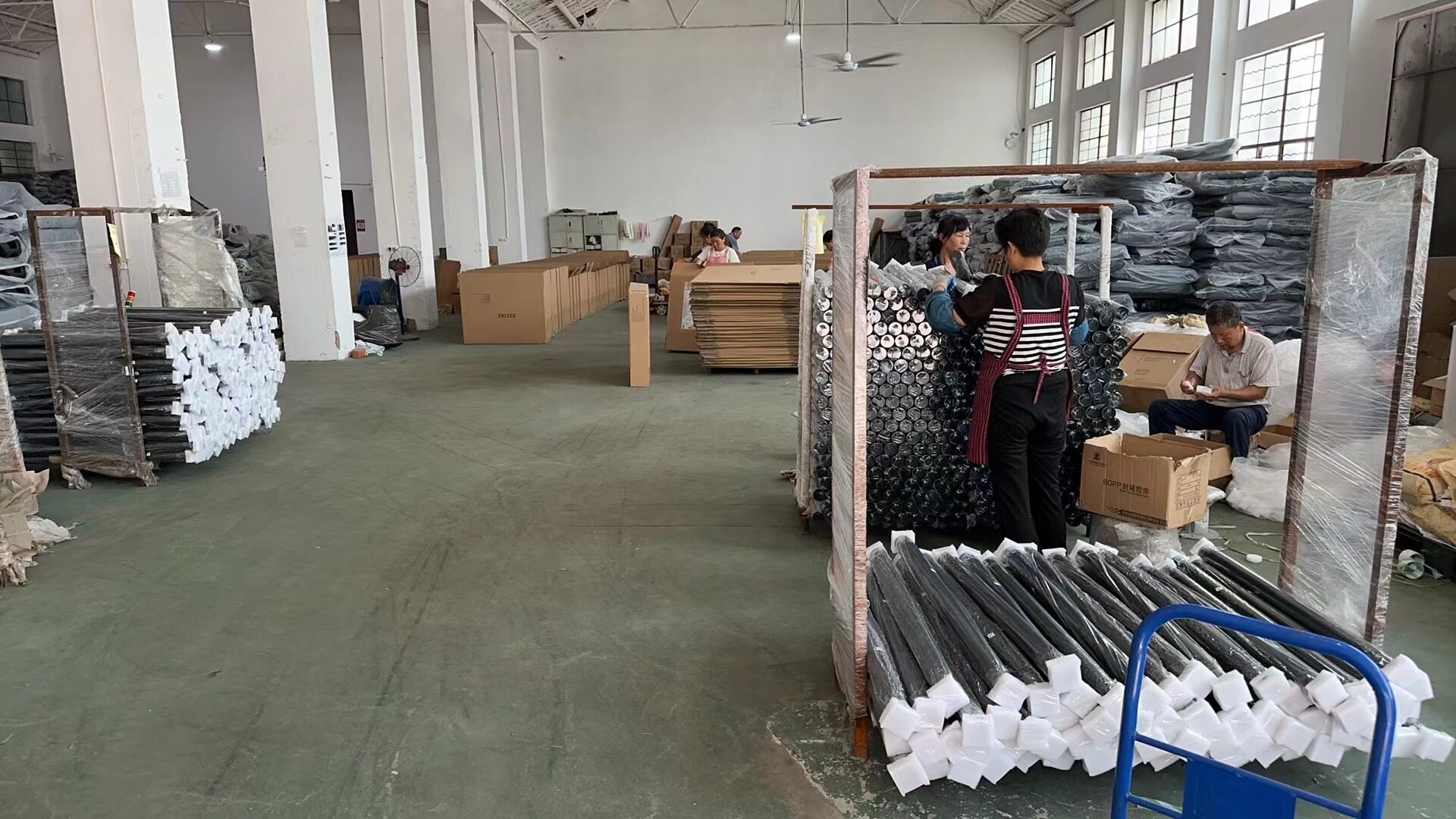 Final assembly and packaging area