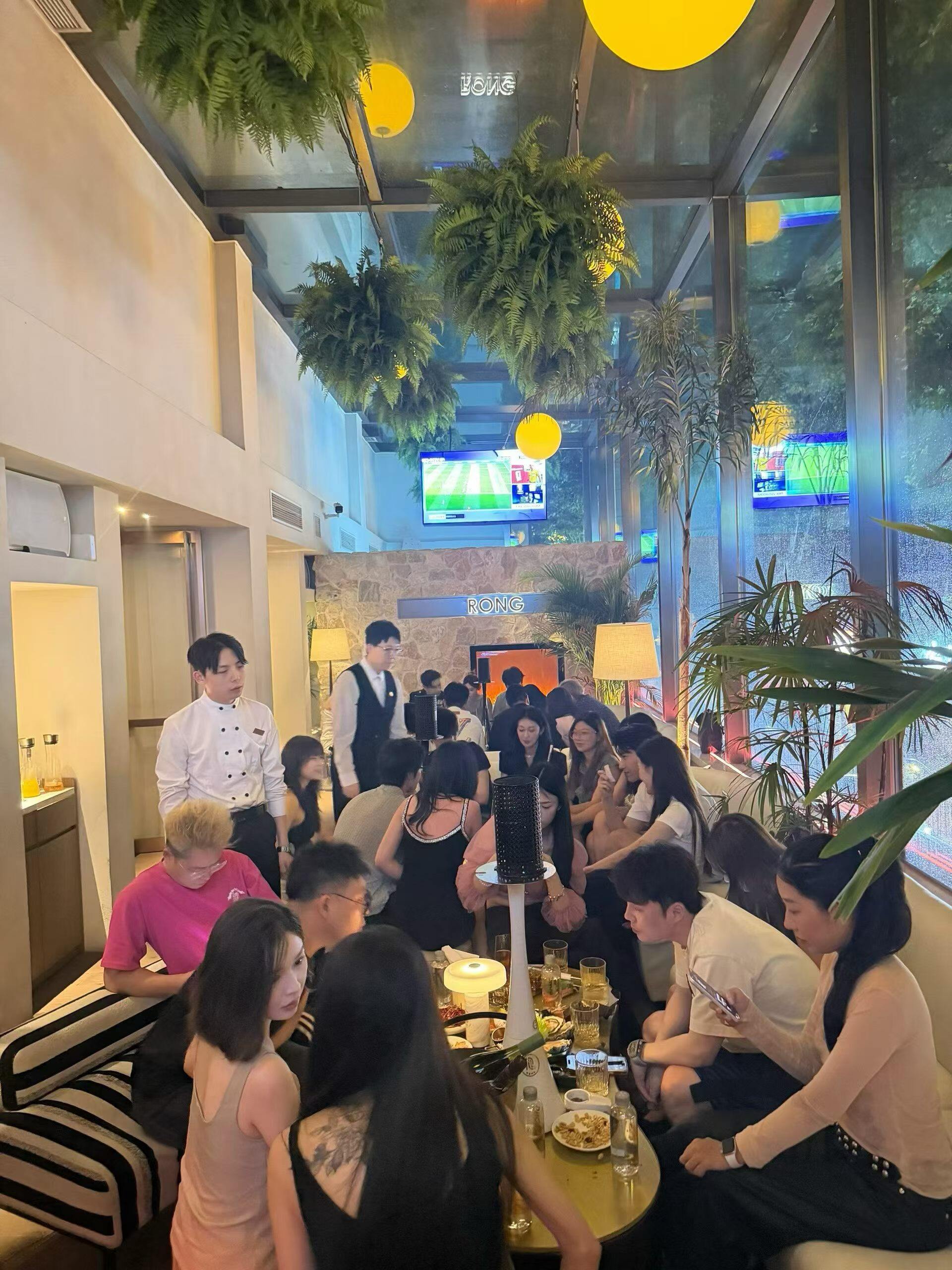 2026年杭州高端水烟吧推荐合集|RONG荣/CHAOS巢/LAVII/ZORA