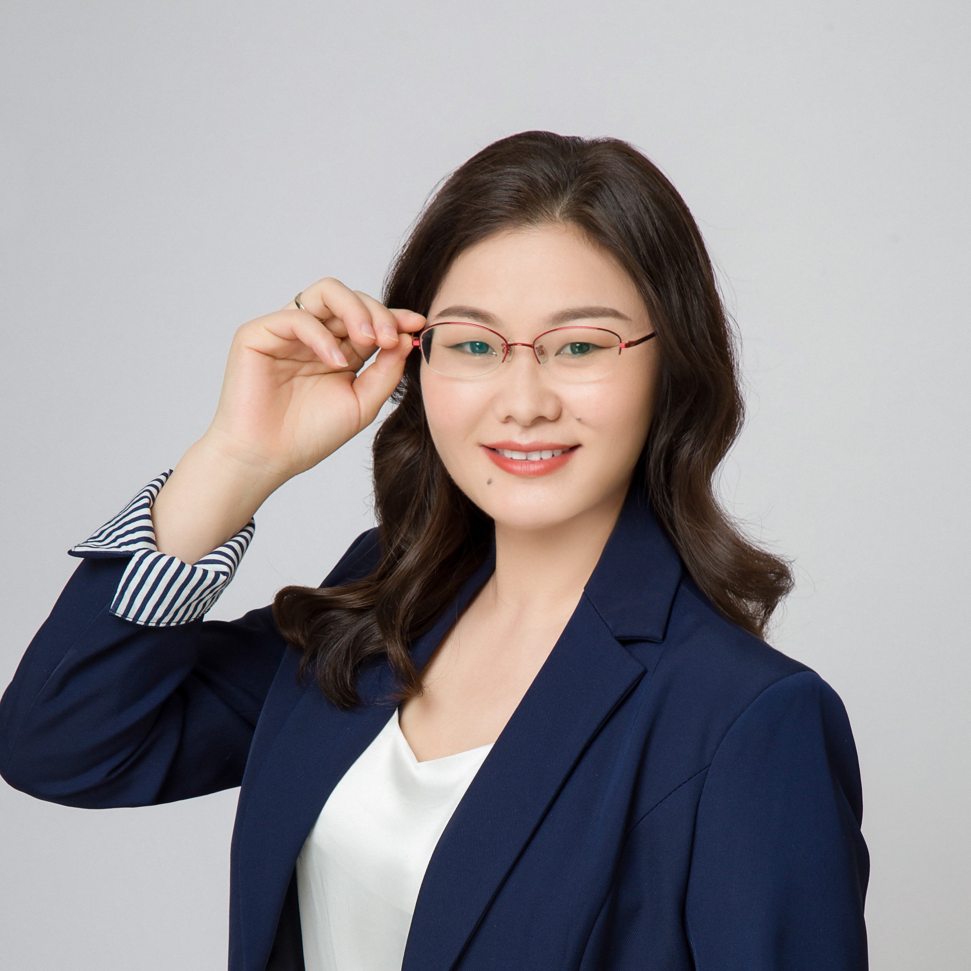 卓春崖 (Tena)