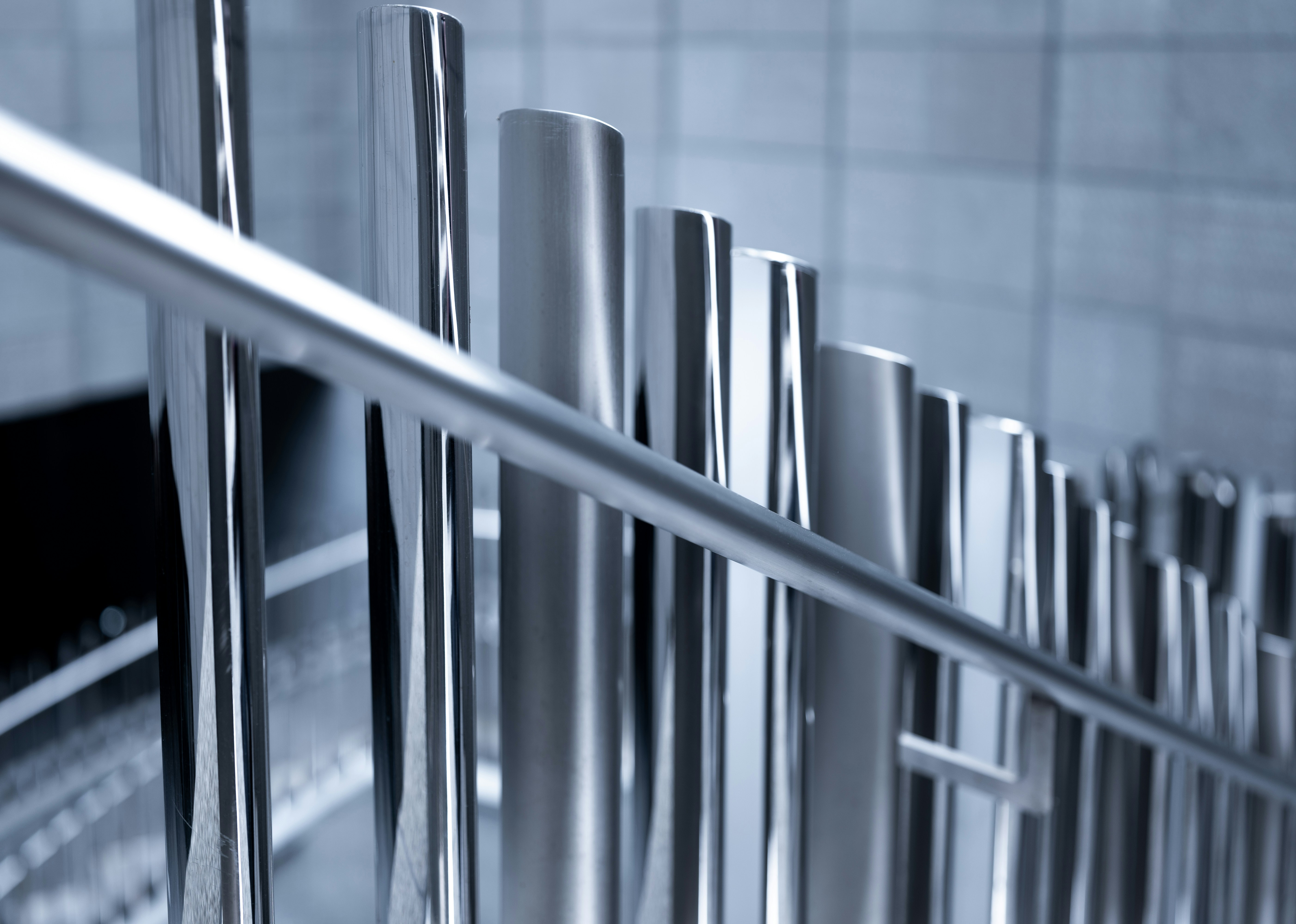 High-strength non-magnetic fully austenitic hot-rolled stainless steel