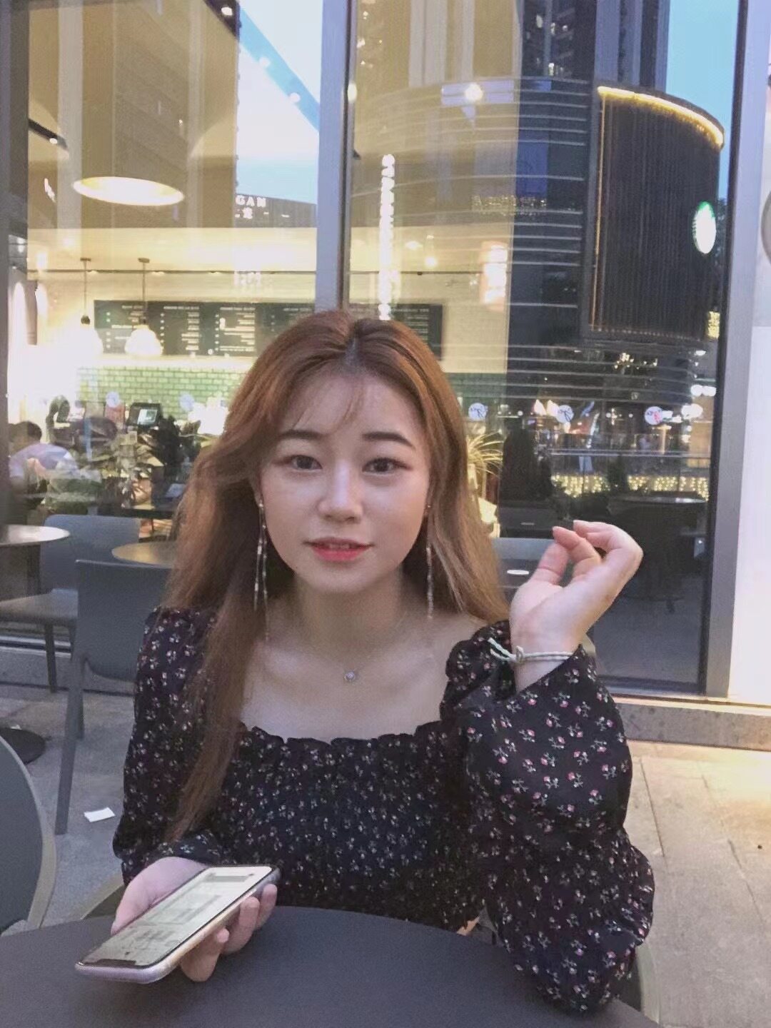 张小燕
