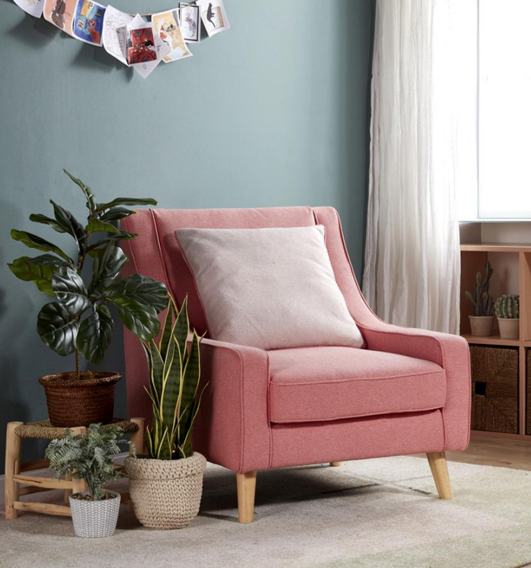 Mid-Century Modern Upholstered Accent Chair – Elegant Dusty Pink Armchair with Solid Wood Legs