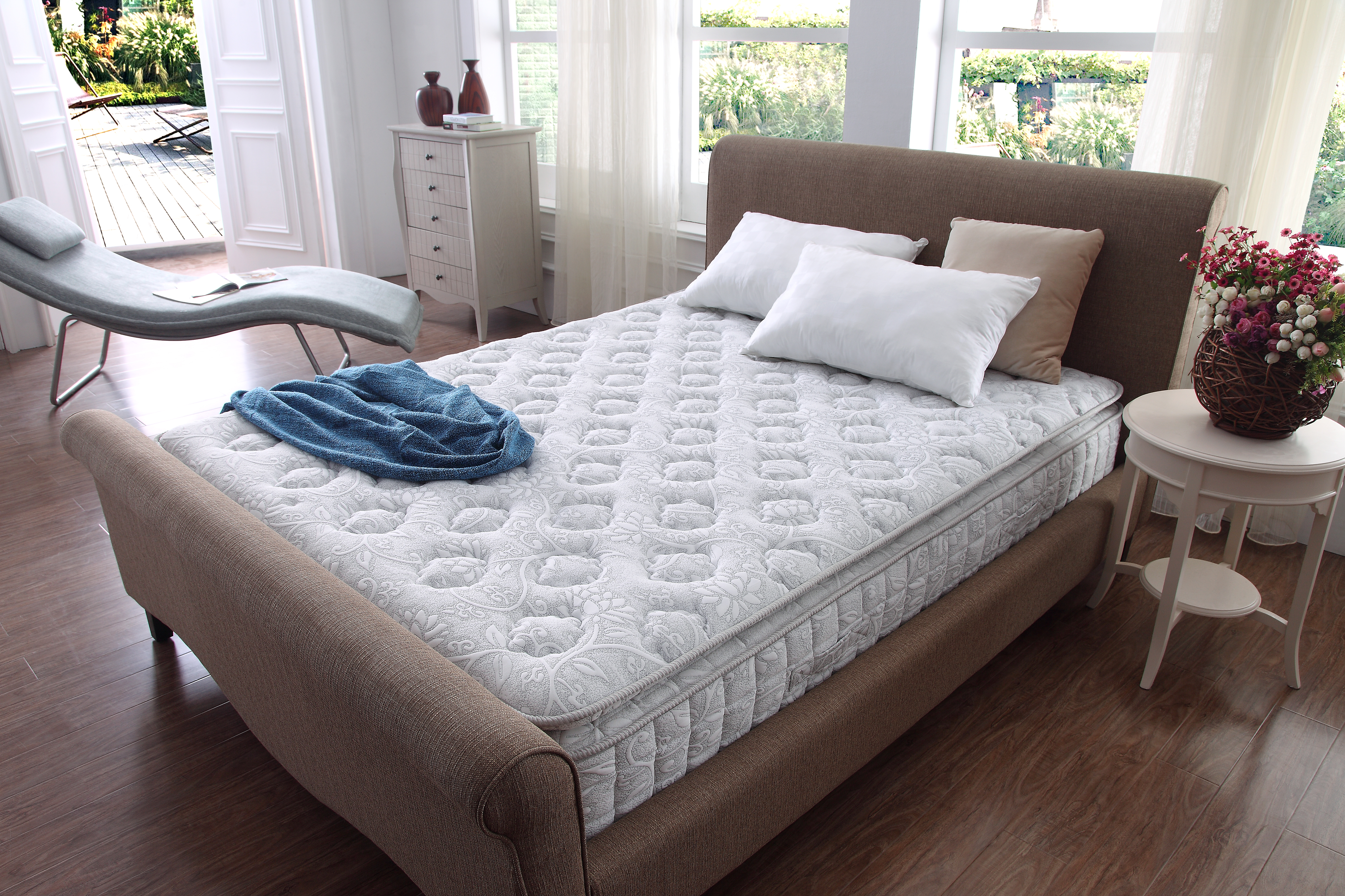 Premium Reversible Hybrid Mattress – Double-Sided Pocket Spring with Foam Encased Edge Support