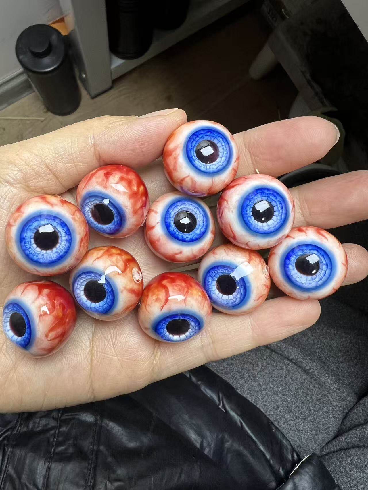 紫色硅胶仿生眼球