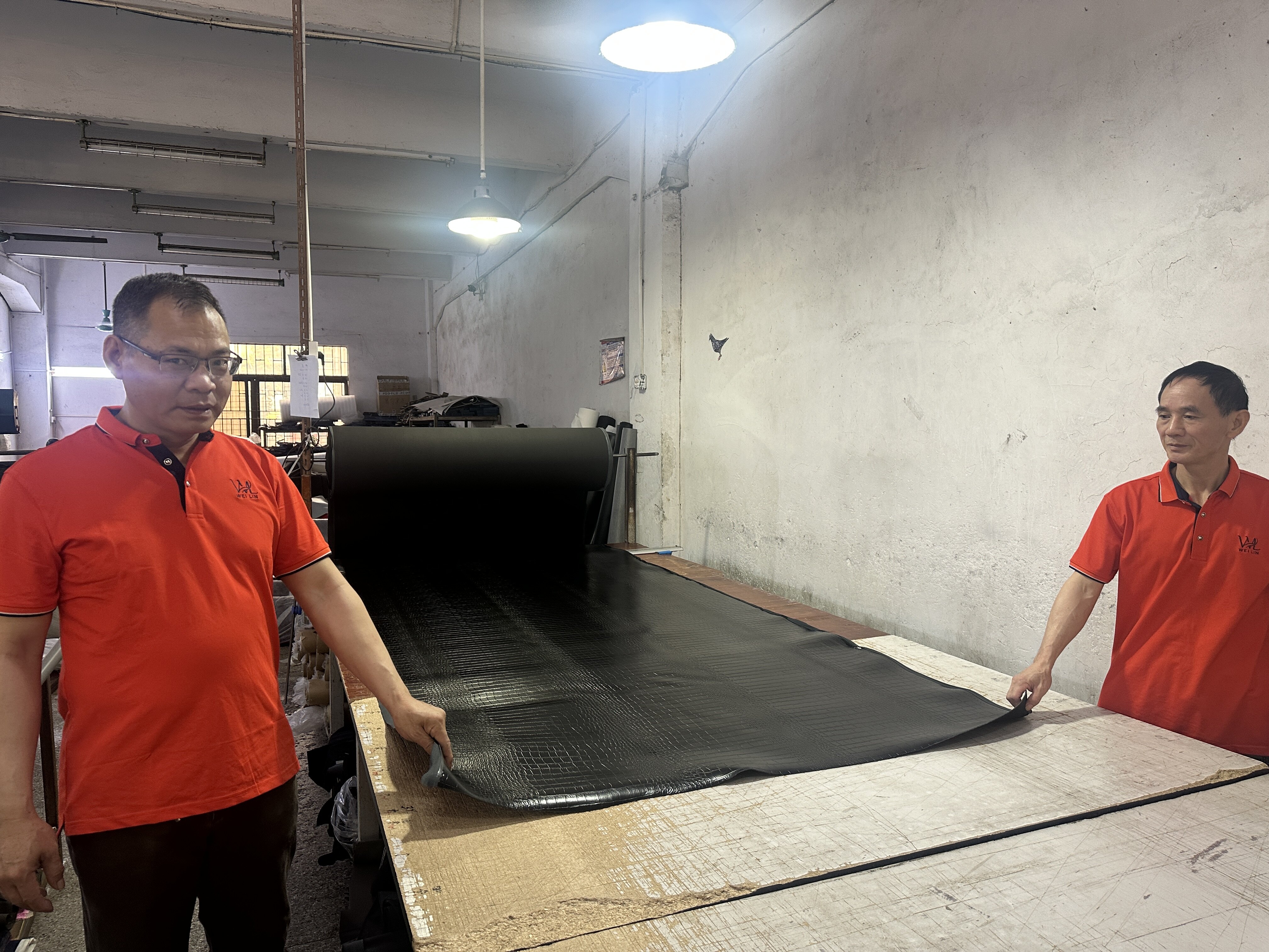 Material inspection - checking leather quality