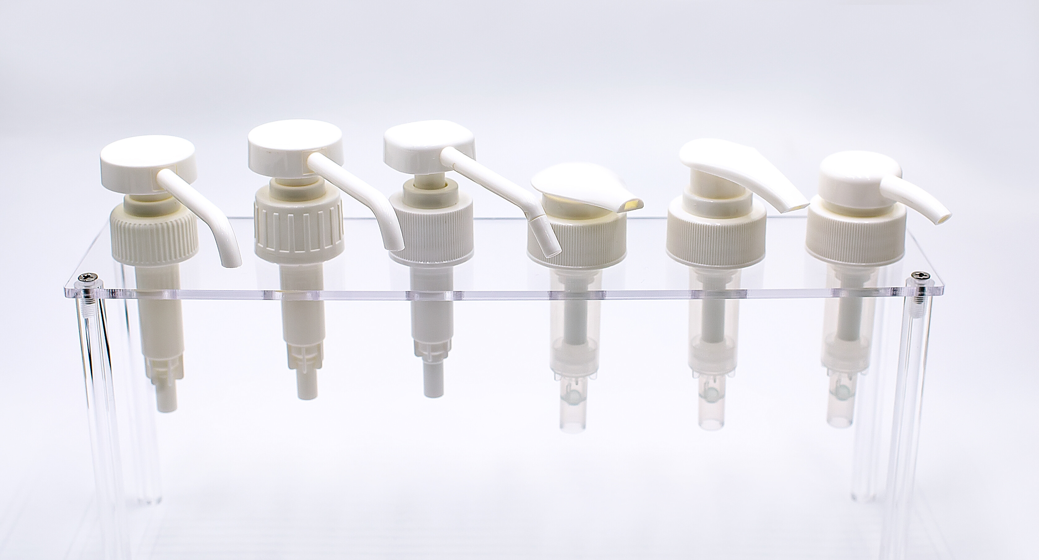 Lotion pump view 11