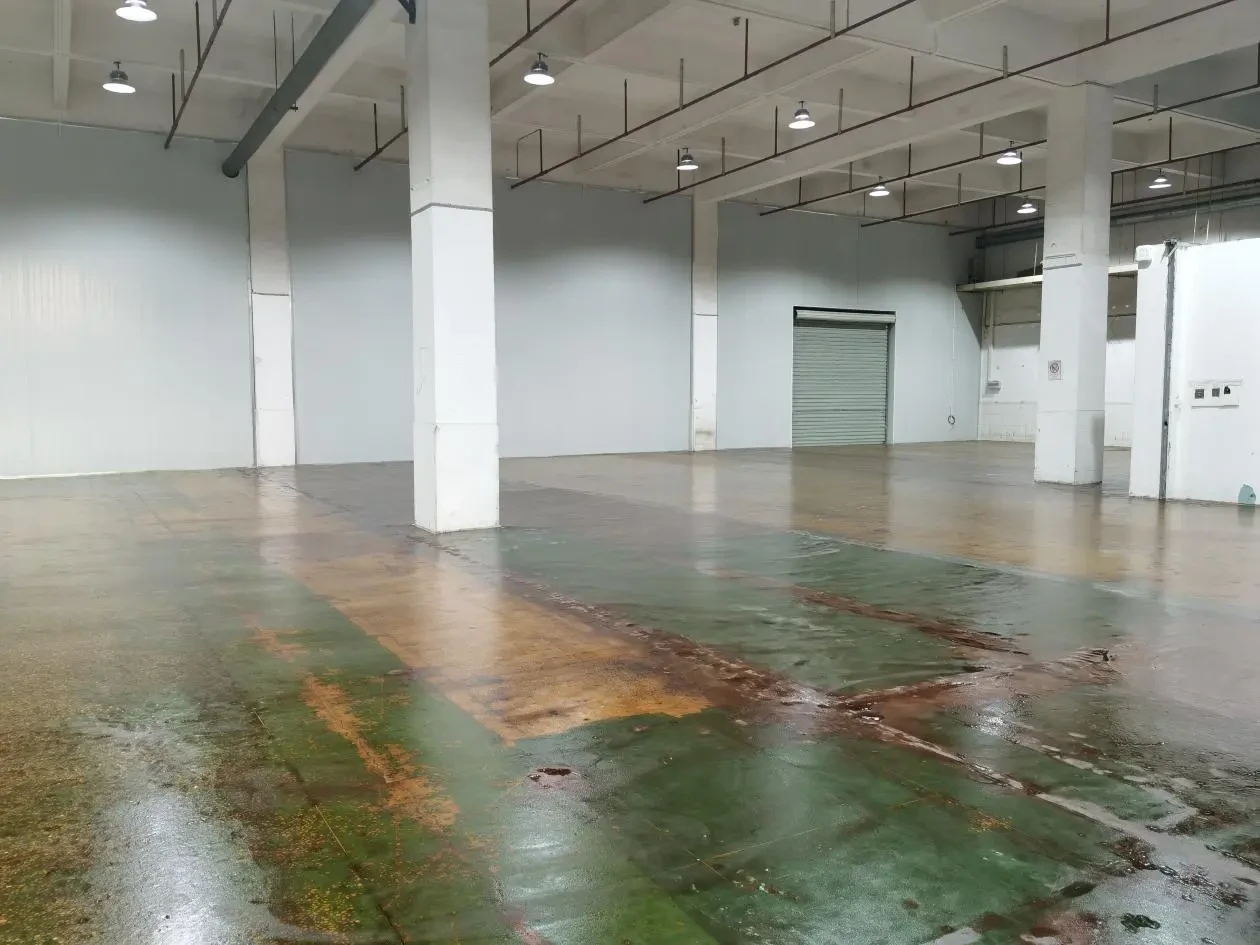 太仓众华仓库防静电环氧地坪 工程照片 1