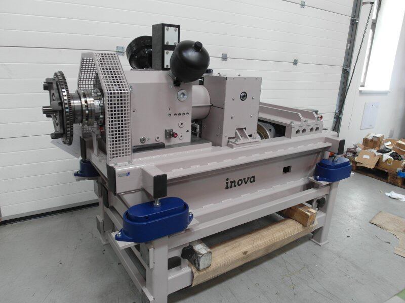 Torsion and Multiaxial Loading Test Machine 1