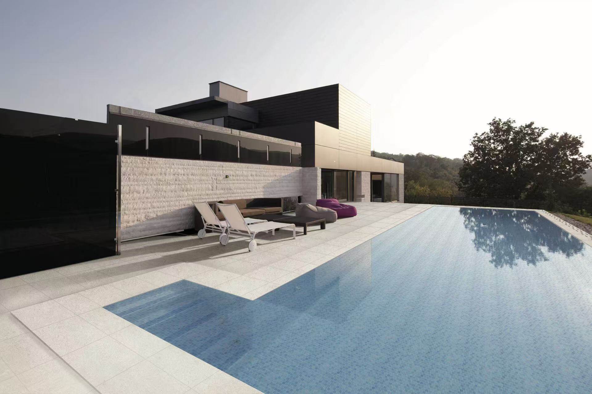 Pool Outdoor Porcelain Tile – 2cm Thick, Non-Slip, Frost & Chemical Resistant, Natural Stone Look 