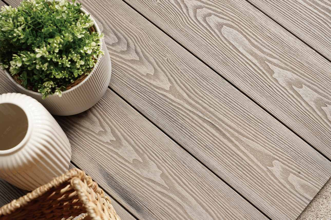 High Quality outdoor use wpc glory deckings in color Teak/oak/walnut