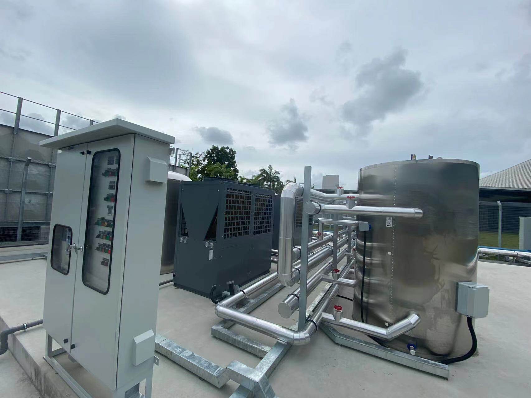 Hospital&nbsp;Hot Water 240kw Commercial Air source heat pump ( Top-blowing)