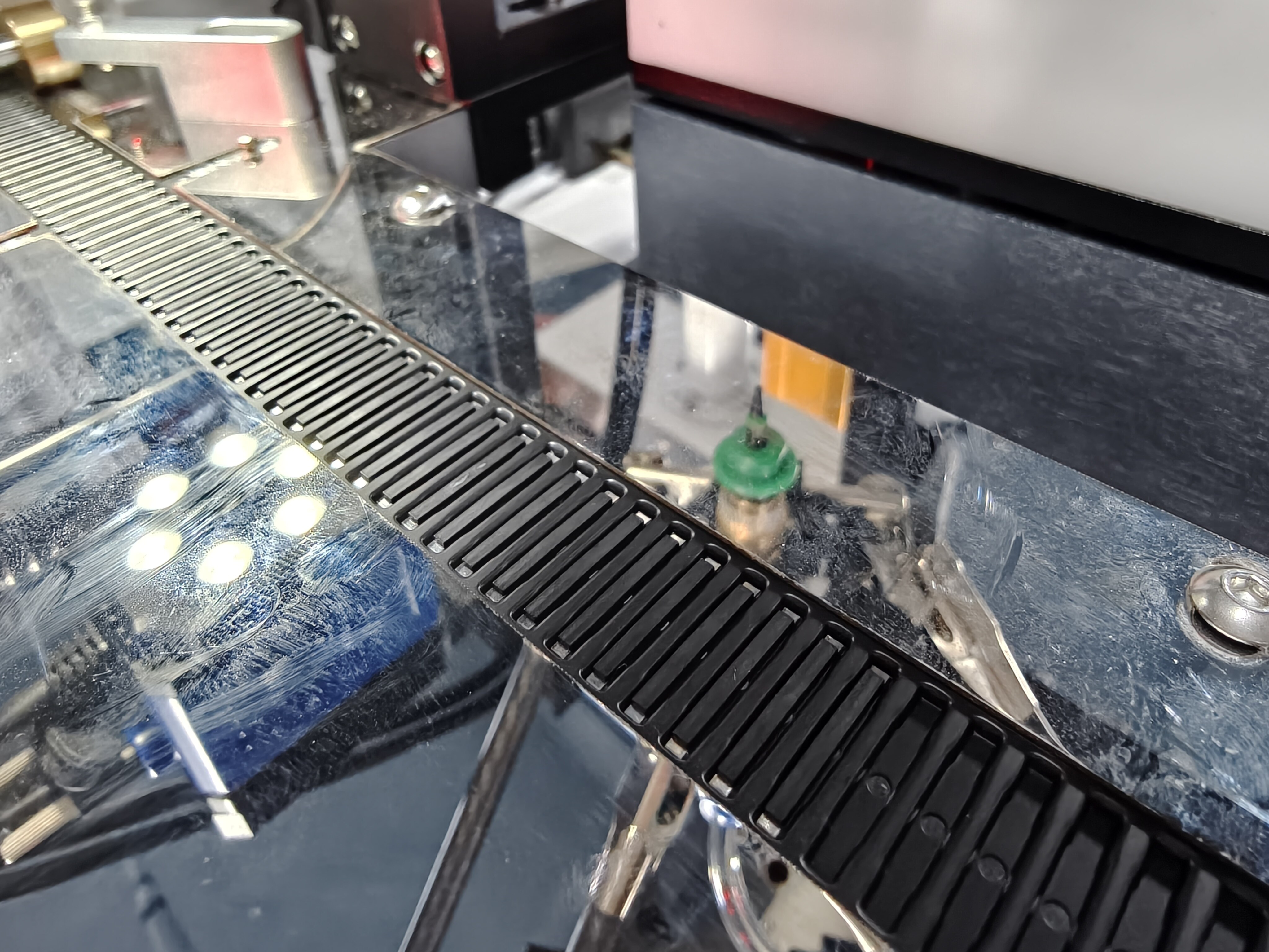 Common Tape-and-Reel Packaging Pain Points for SMD Electronic Component Manufacturers - Image 3