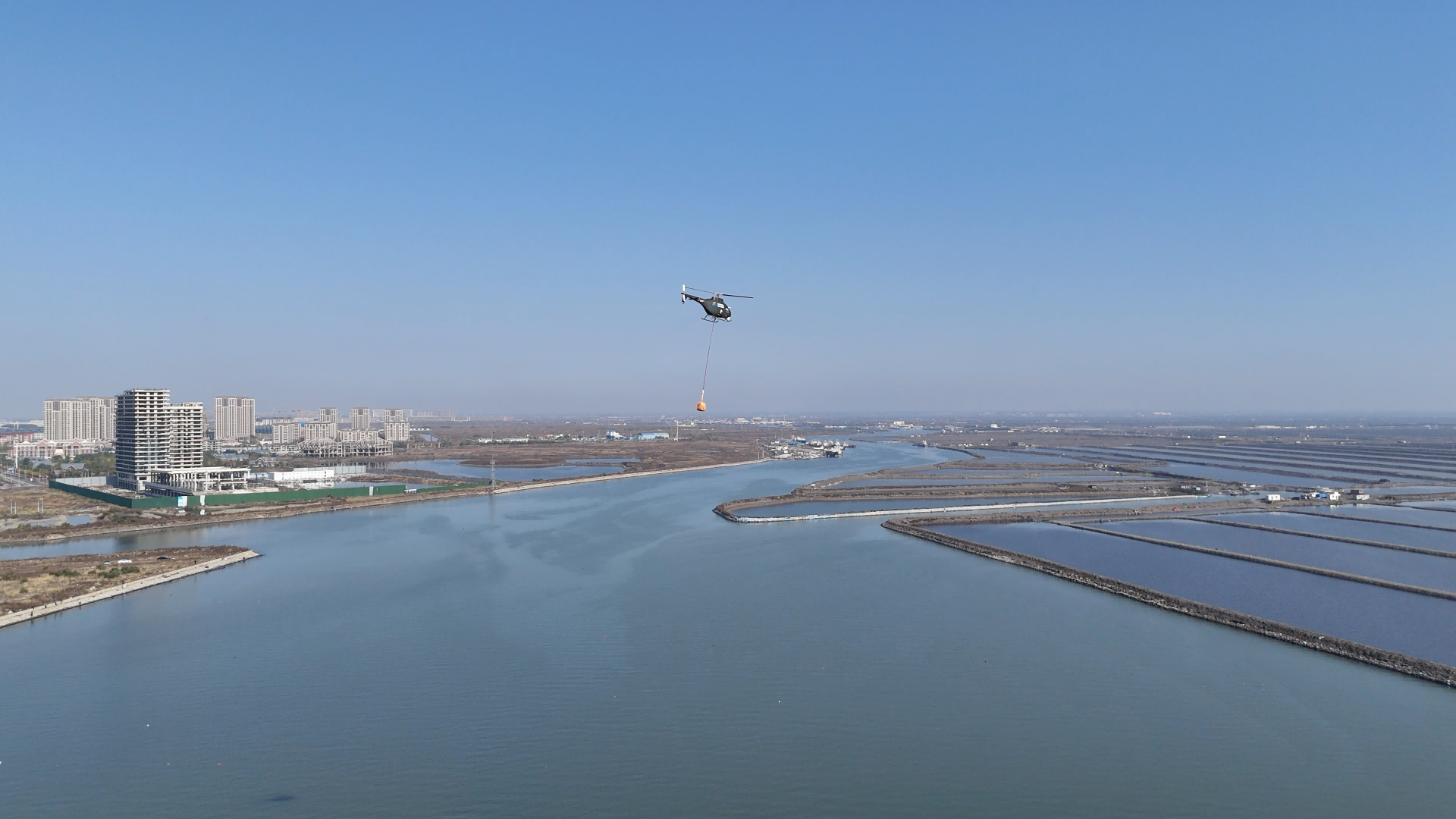 大型无人直升机环渤海曹妃甸海域多场景科研试飞圆满成功