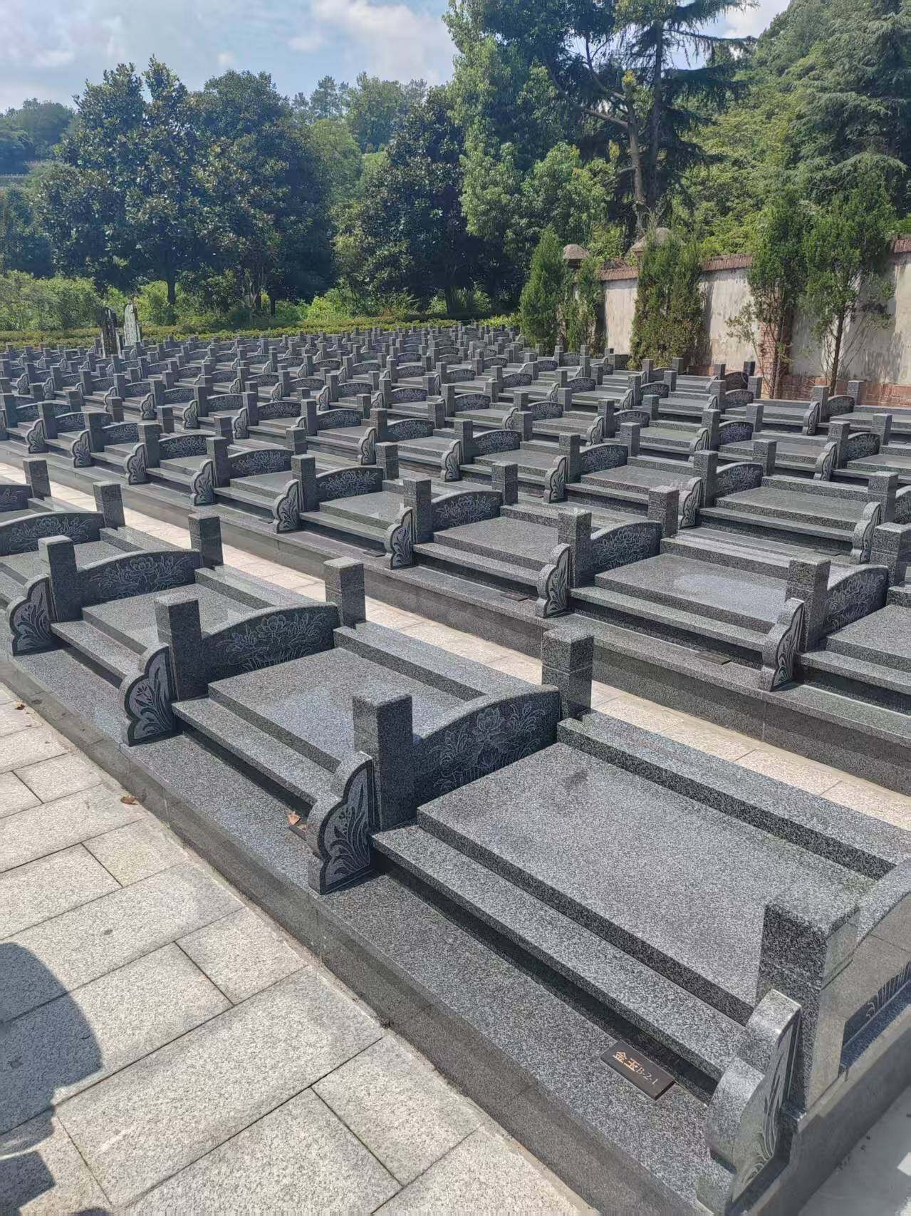 立碑双墓-8