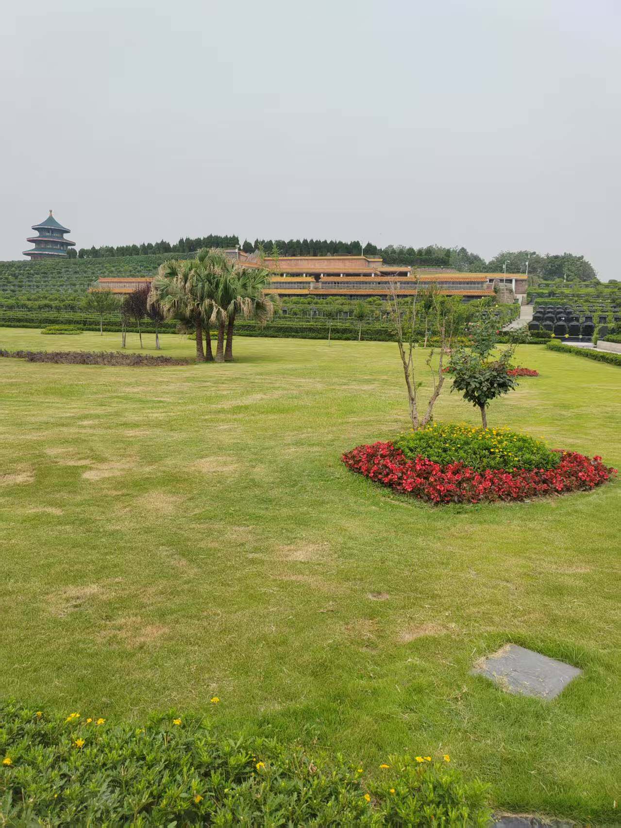 立碑双墓-2