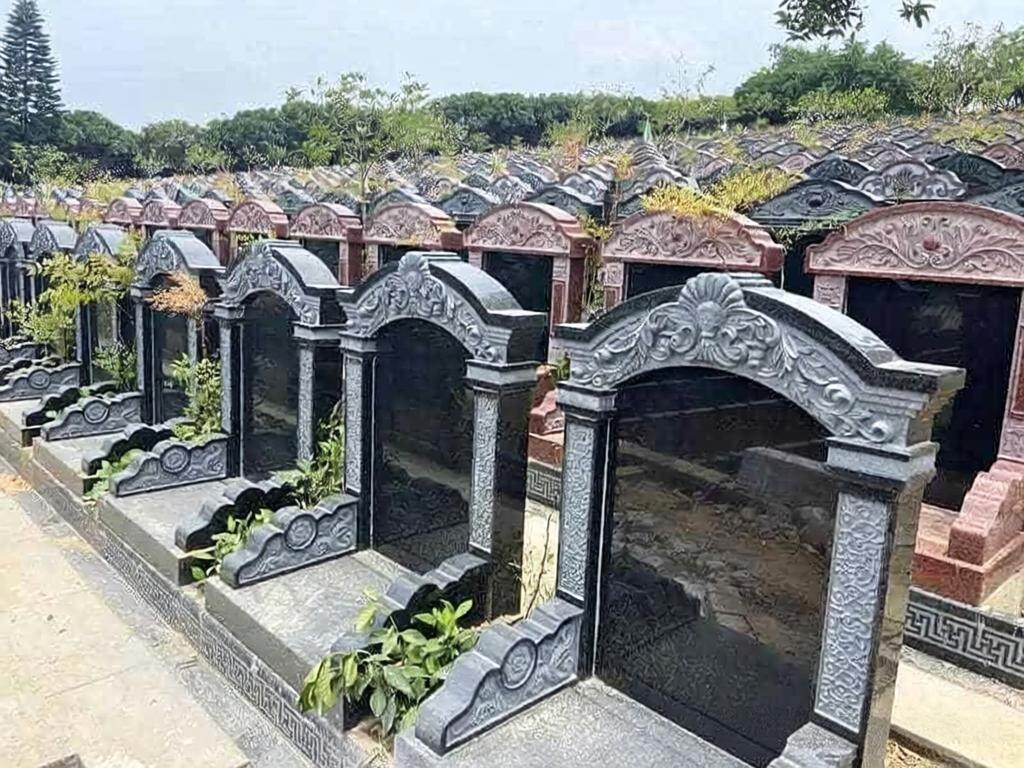 立碑双墓-2