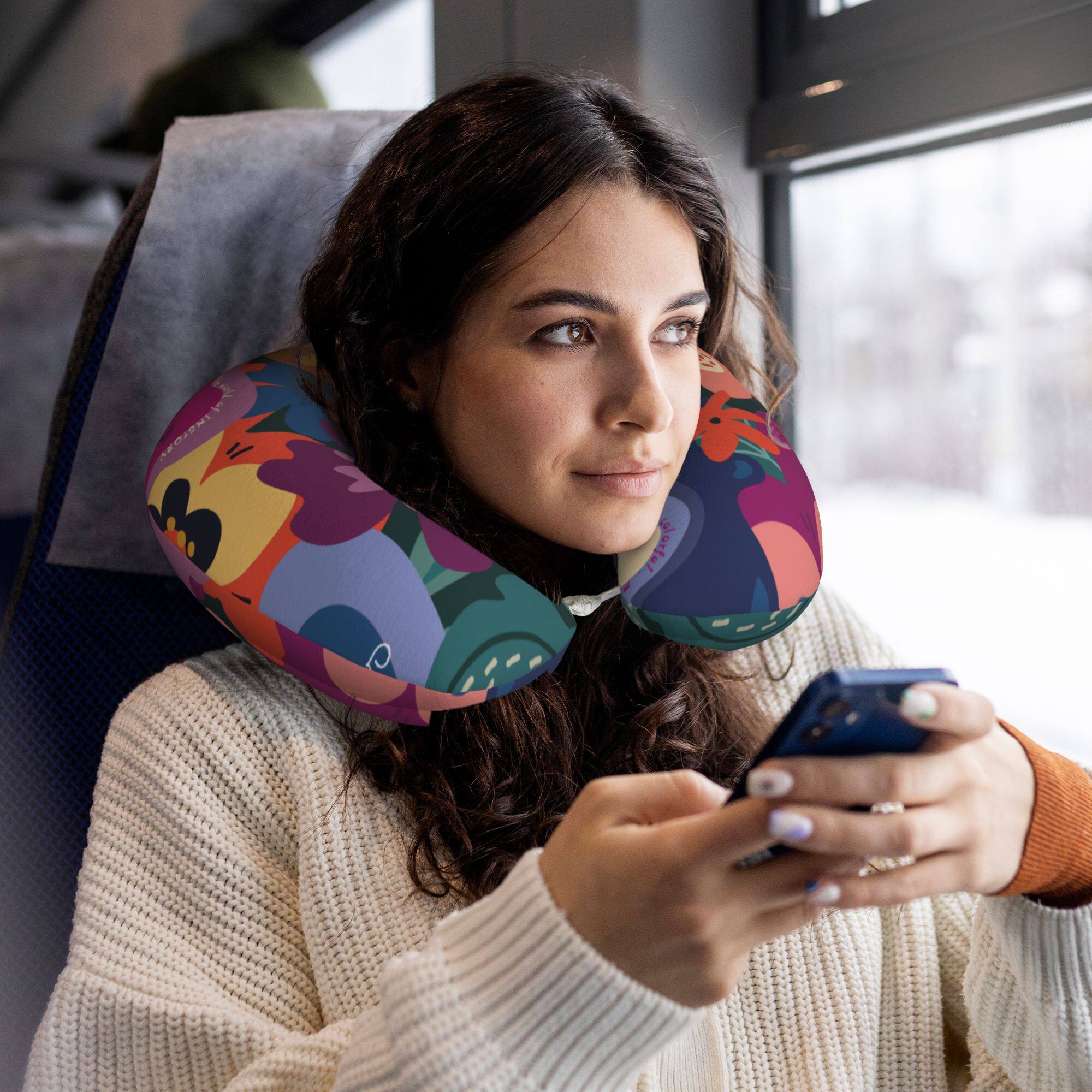 Comfortable U-Shaped Pillow