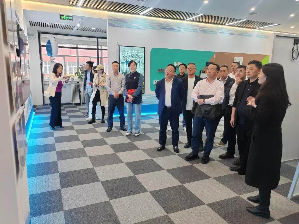 北京德阳企业商会一行来访华阳风科技交流指导 2