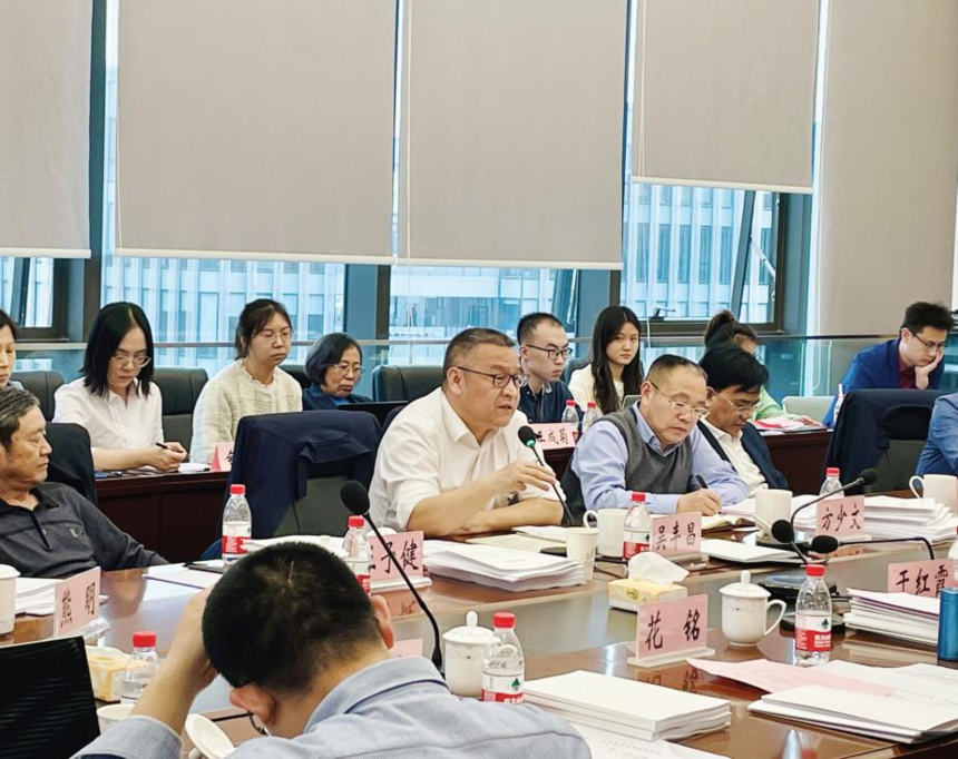 专家组现场照片