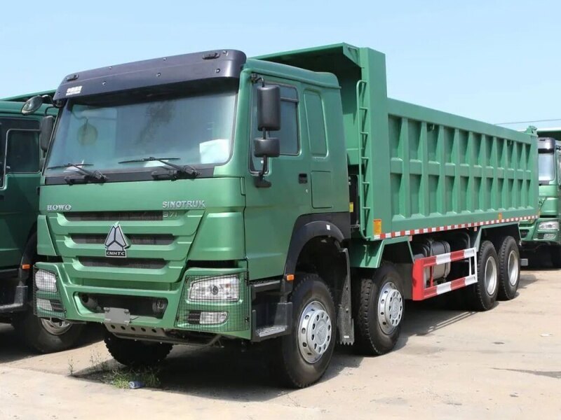 SINOTRUK HOWO 8x4 Dump Truck 12 Wheeler 30 Ton Heavy Duty Tipper