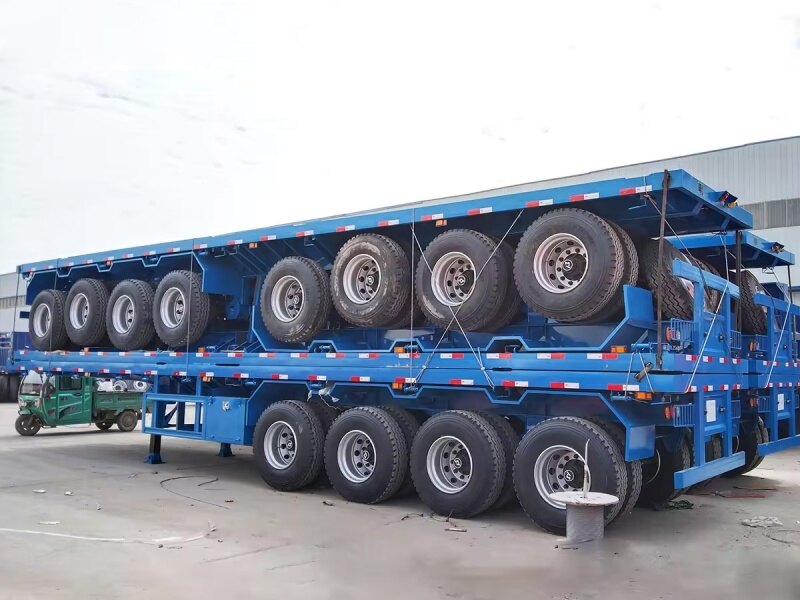 4 Axle Heavy Duty Flatbed Semi Trailer 80 Tons Capacity detail view 3