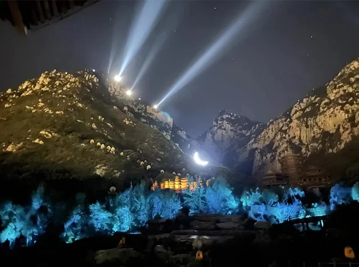 Mountain Temple Night Tour – Case Study of Cultural Tourism Light Show Illumination (Real-World Photos)