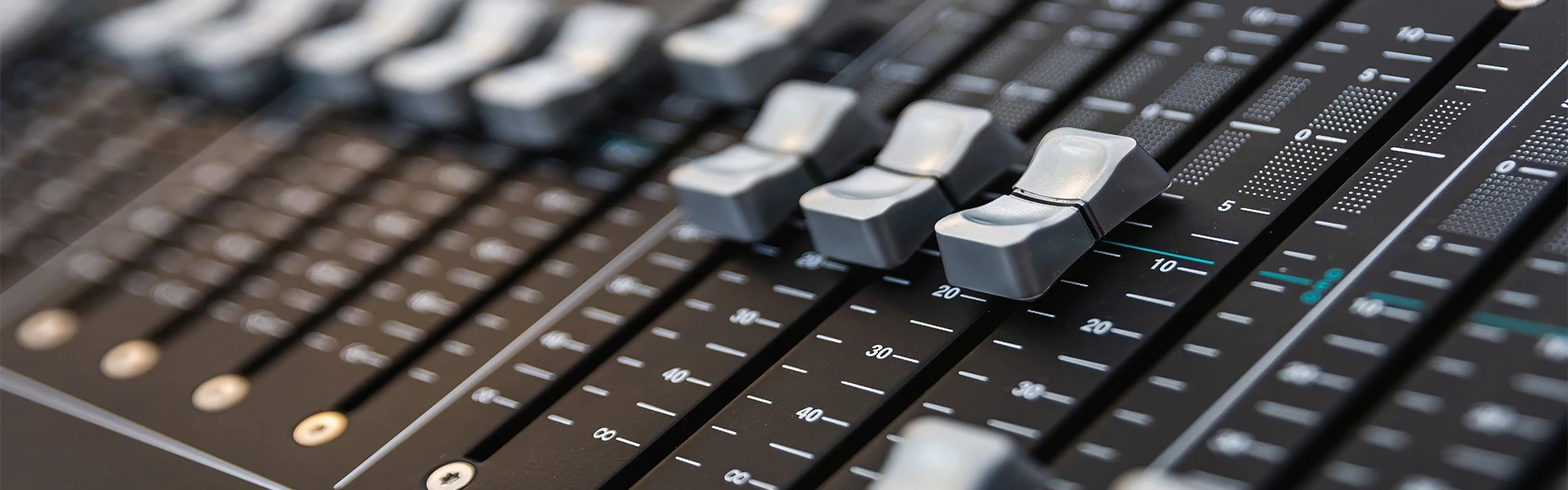DMX512 Console - IK Lights