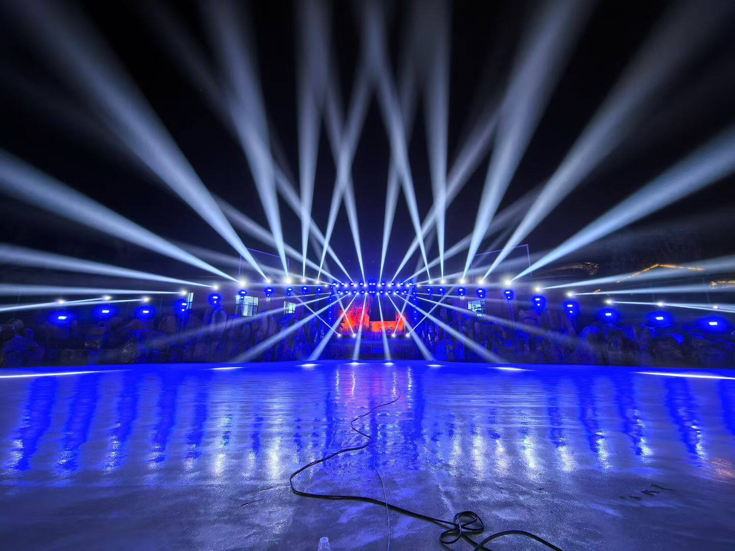 Empowering Laoshan's New Landmark for National Gate Tourism and Culture: Guangzhou Aikesi Lighting Co., Ltd. Successfully Completes Audio-Visual Screen Project at Tianbao Town Water Park, Malipo - Company News