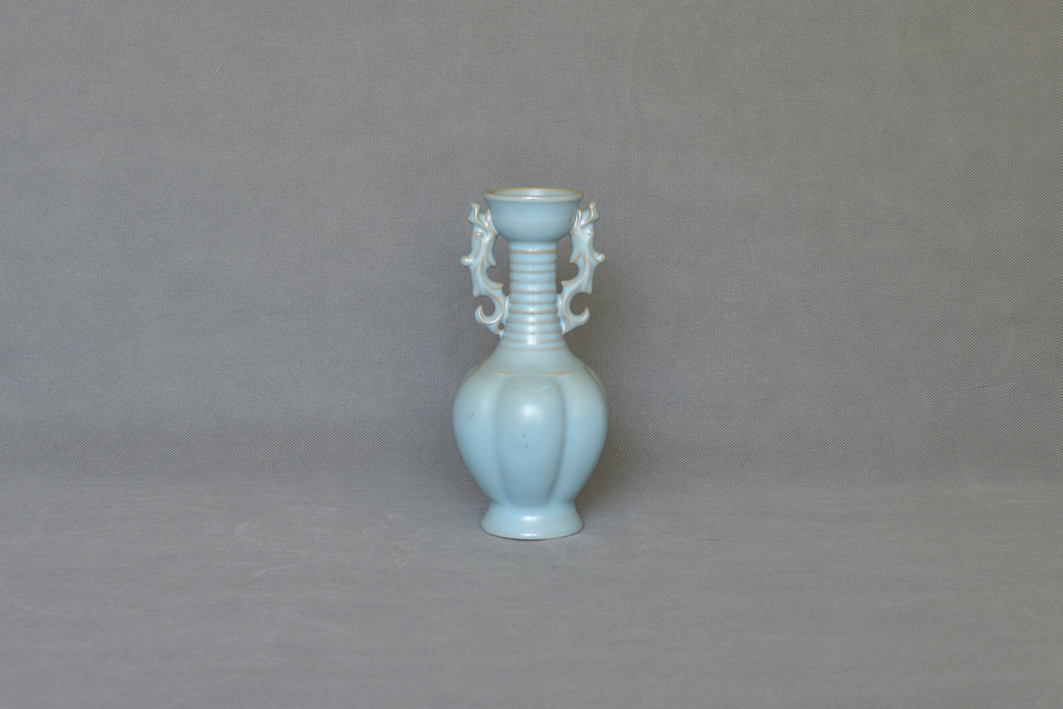 Ru Kiln Sky-blue Glazed Dragon Handle Melon-shaped Vase 18.5×10×5.5×5.3cm
