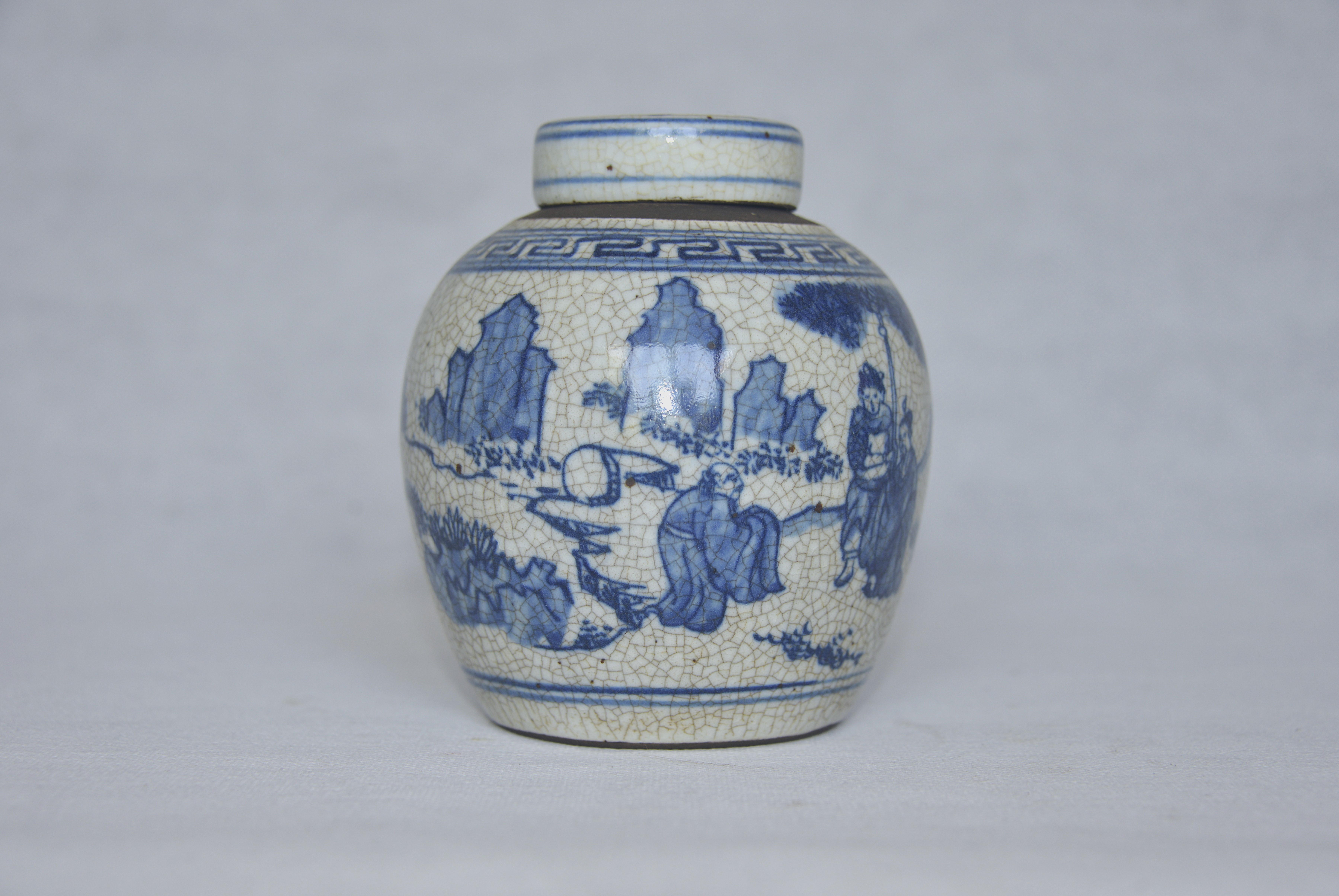 哥釉青花山水人物盖罐（对弈高士图） 14×12×9×5cm - 2
