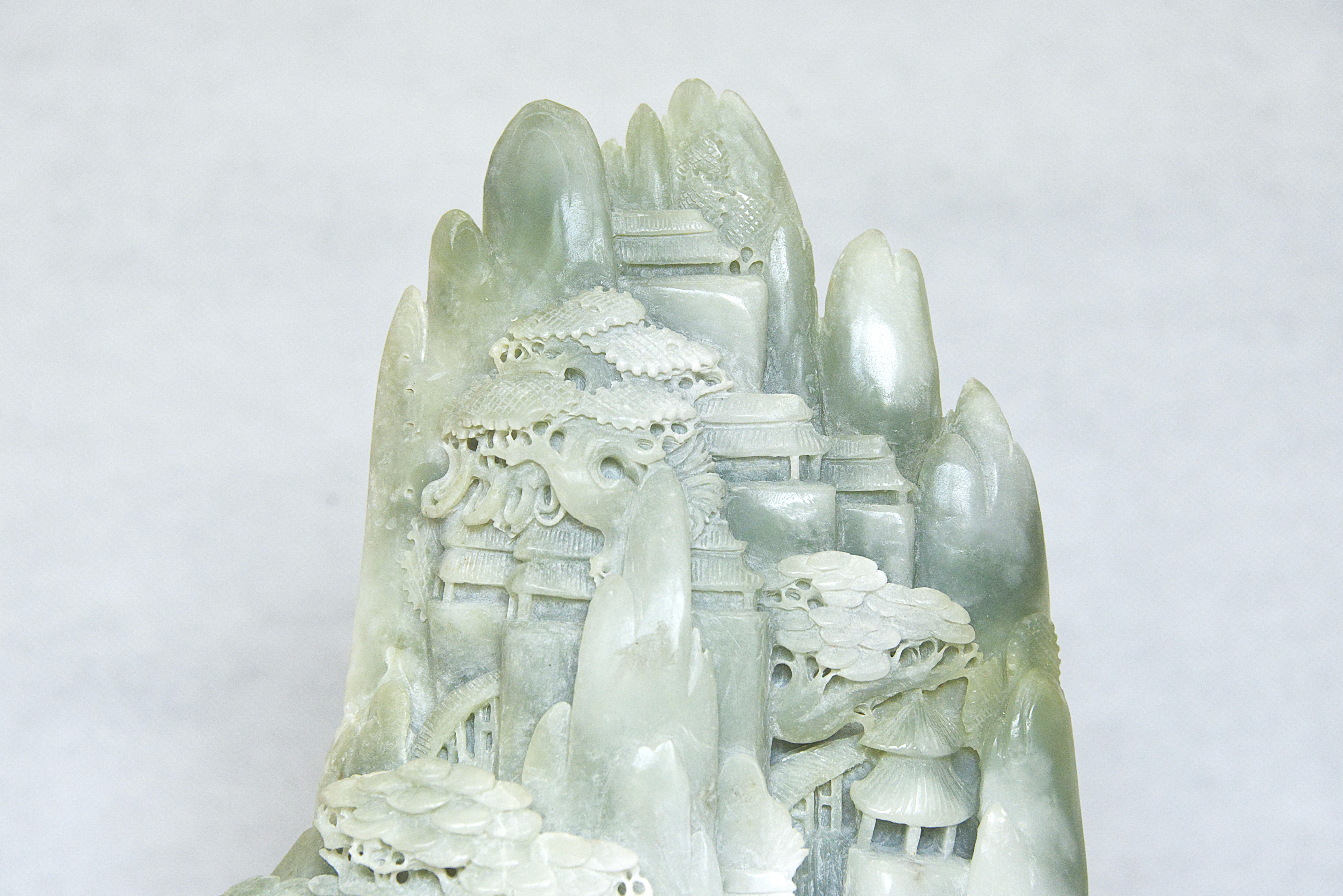 和田玉深山雅居山水山子摆件 重4242g - 4