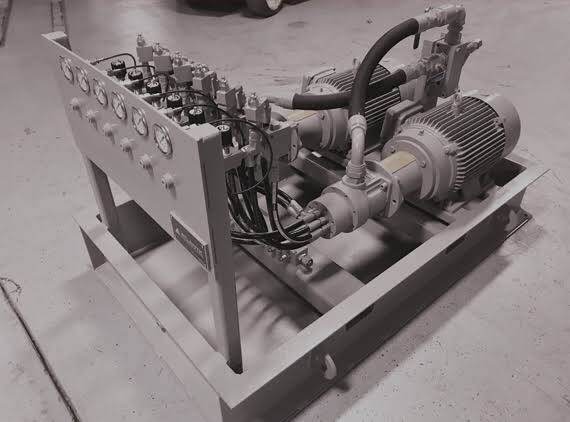 Jacking oil pump inspection and maintenance
