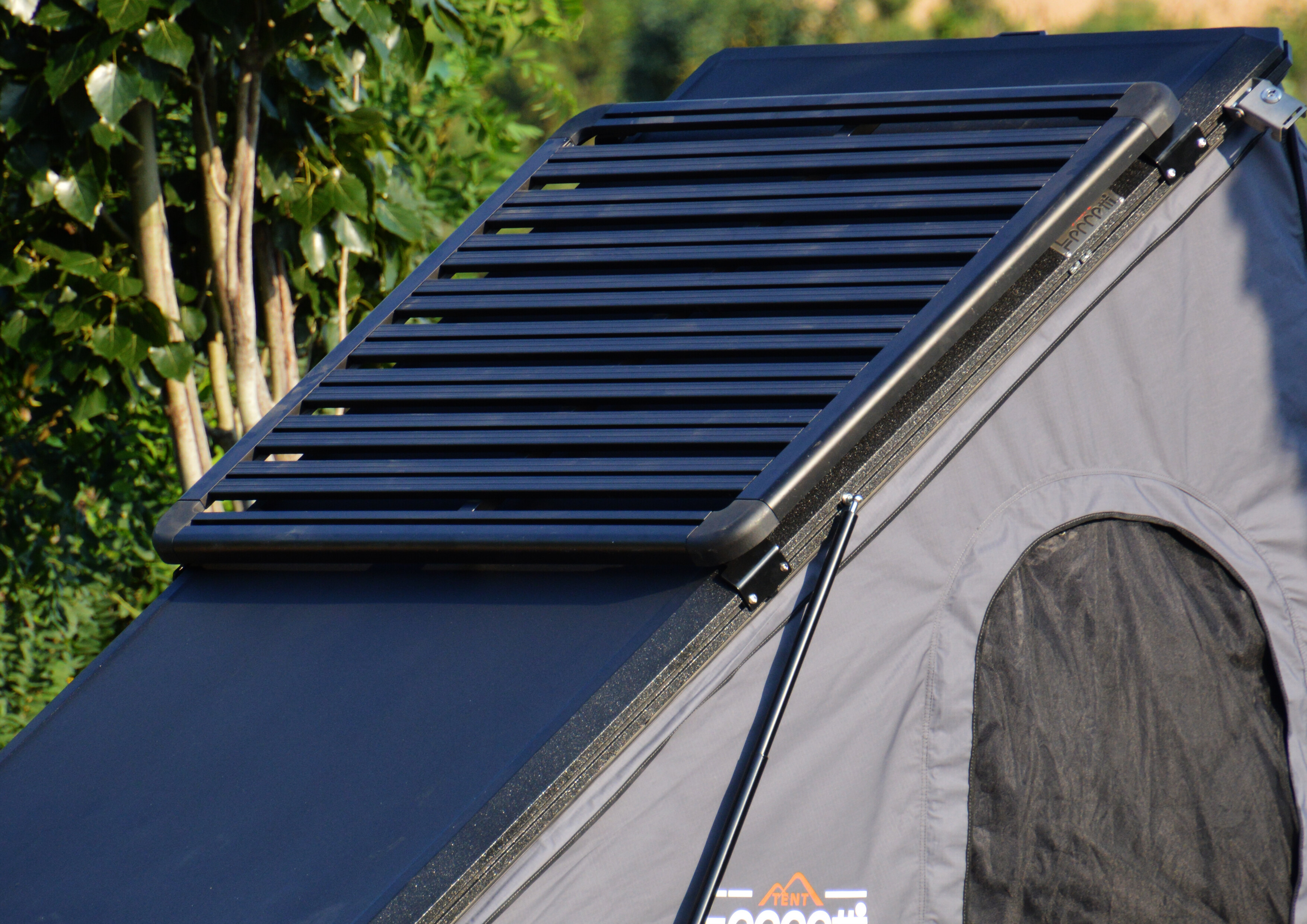 Adventure Alu Roof Top Tent With Roof Tray 3