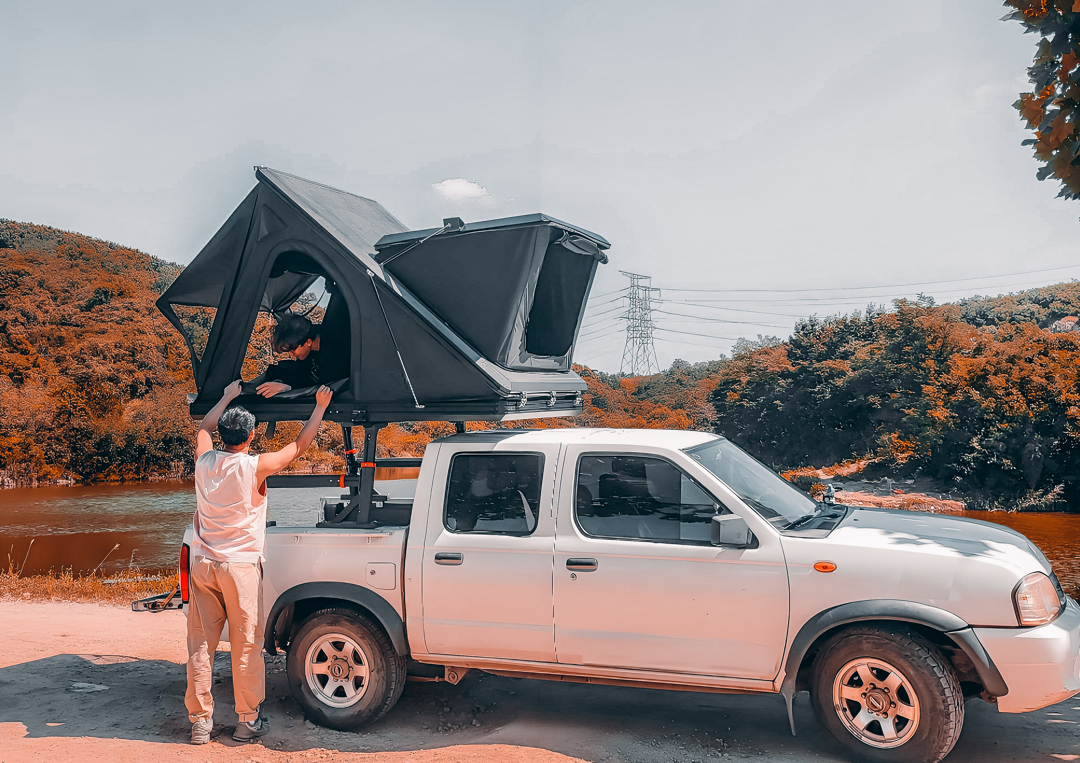 Z-Shape Truck Tent  4
