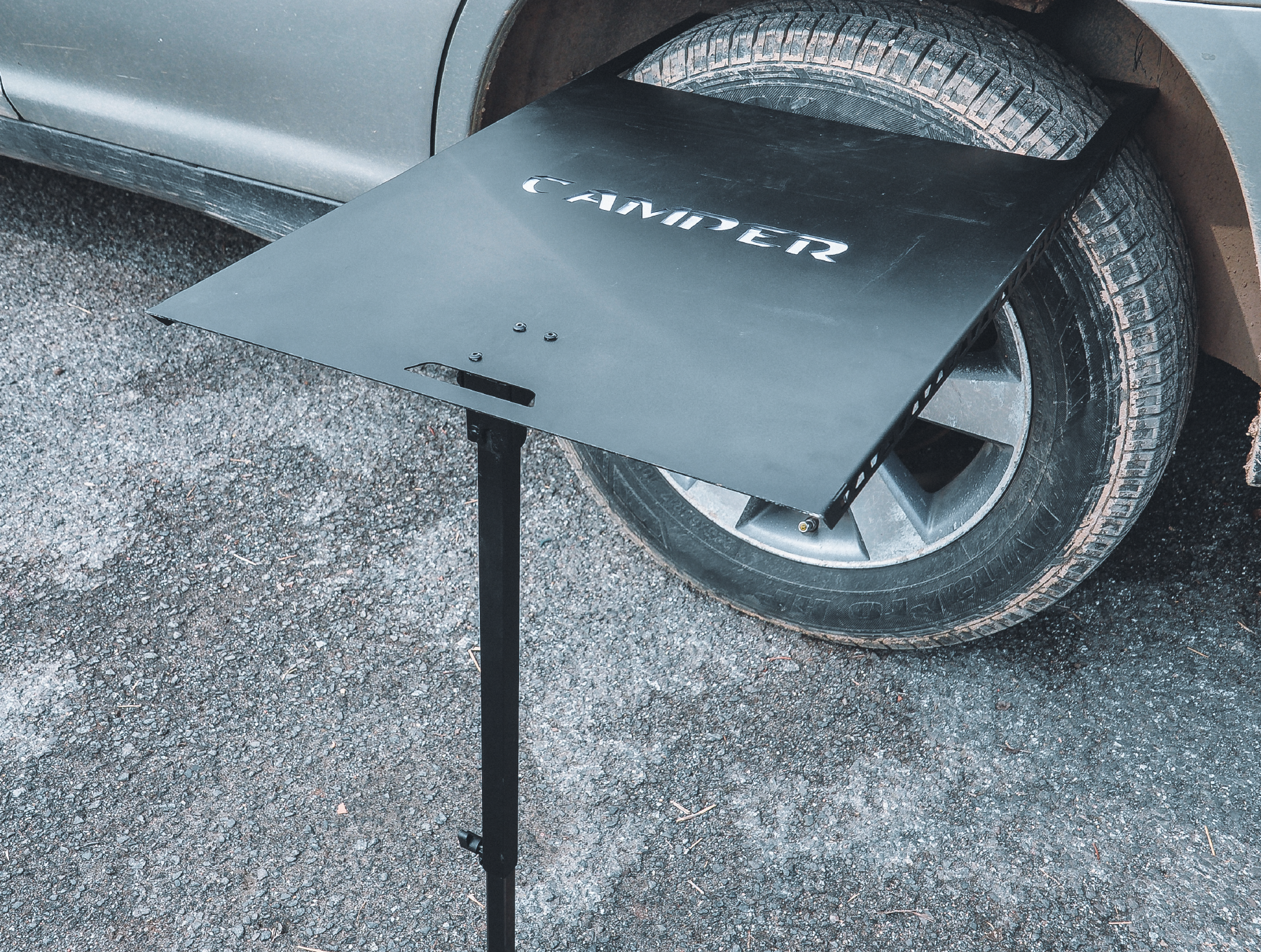 Tire Table F02