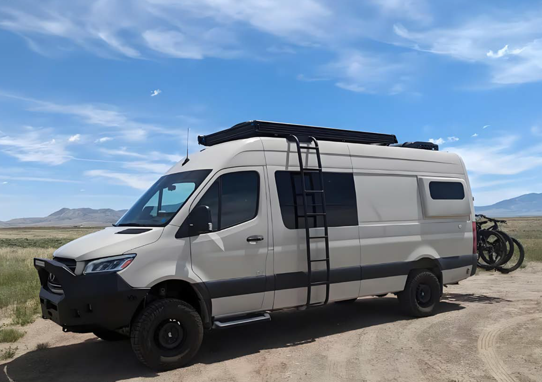 CAMPER VAN POP TOP F08 Normal 3