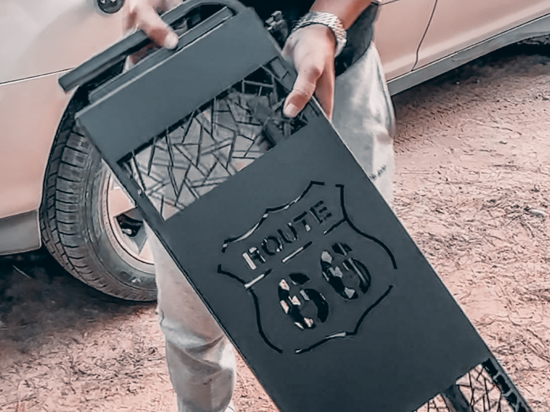 Folding Tire Table F03 3