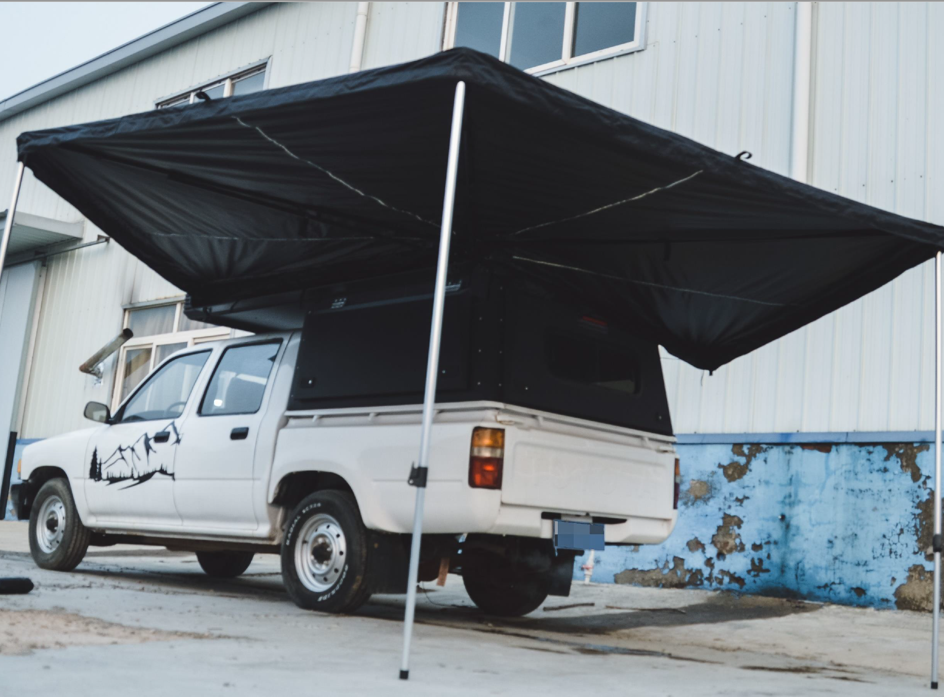 270-Degree Armor Hard Shell Side Awning 2