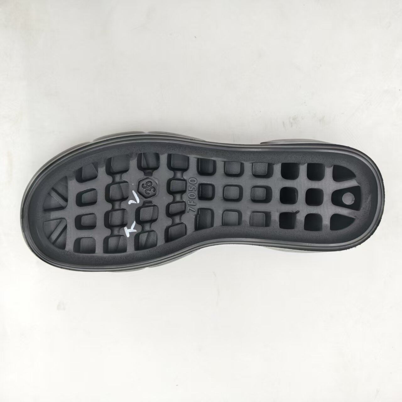 7F050 4