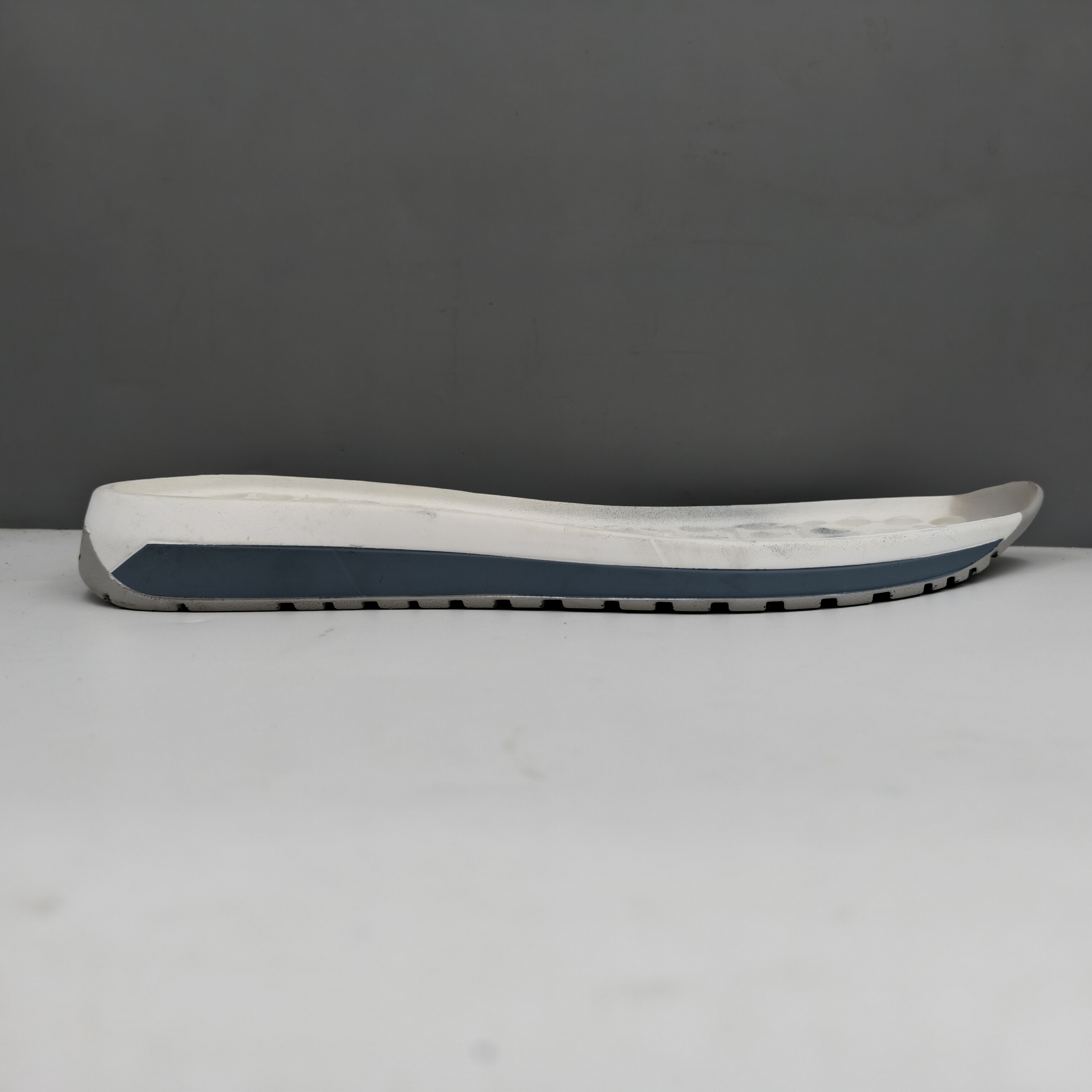 9A011 2