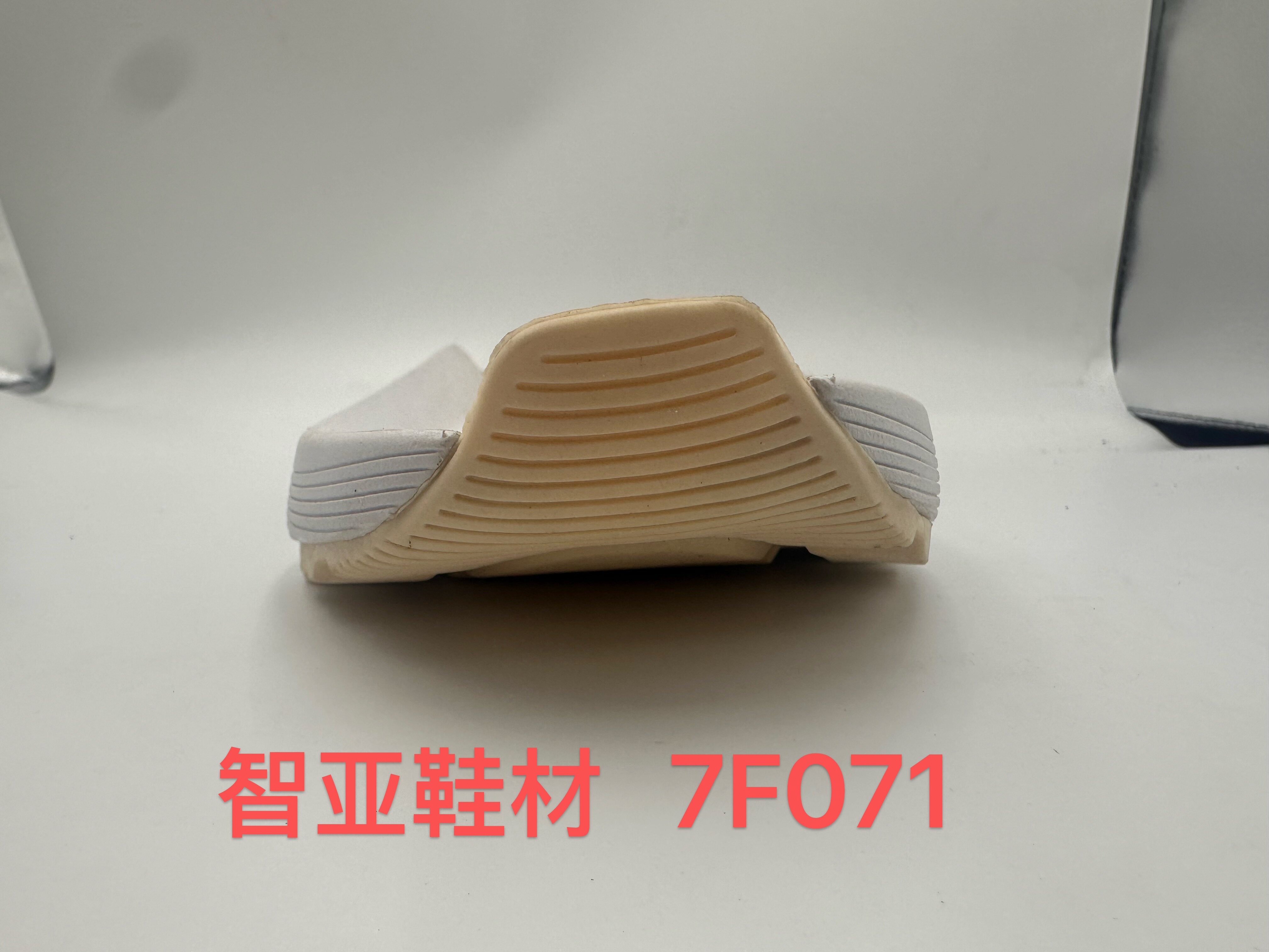 7F071 3