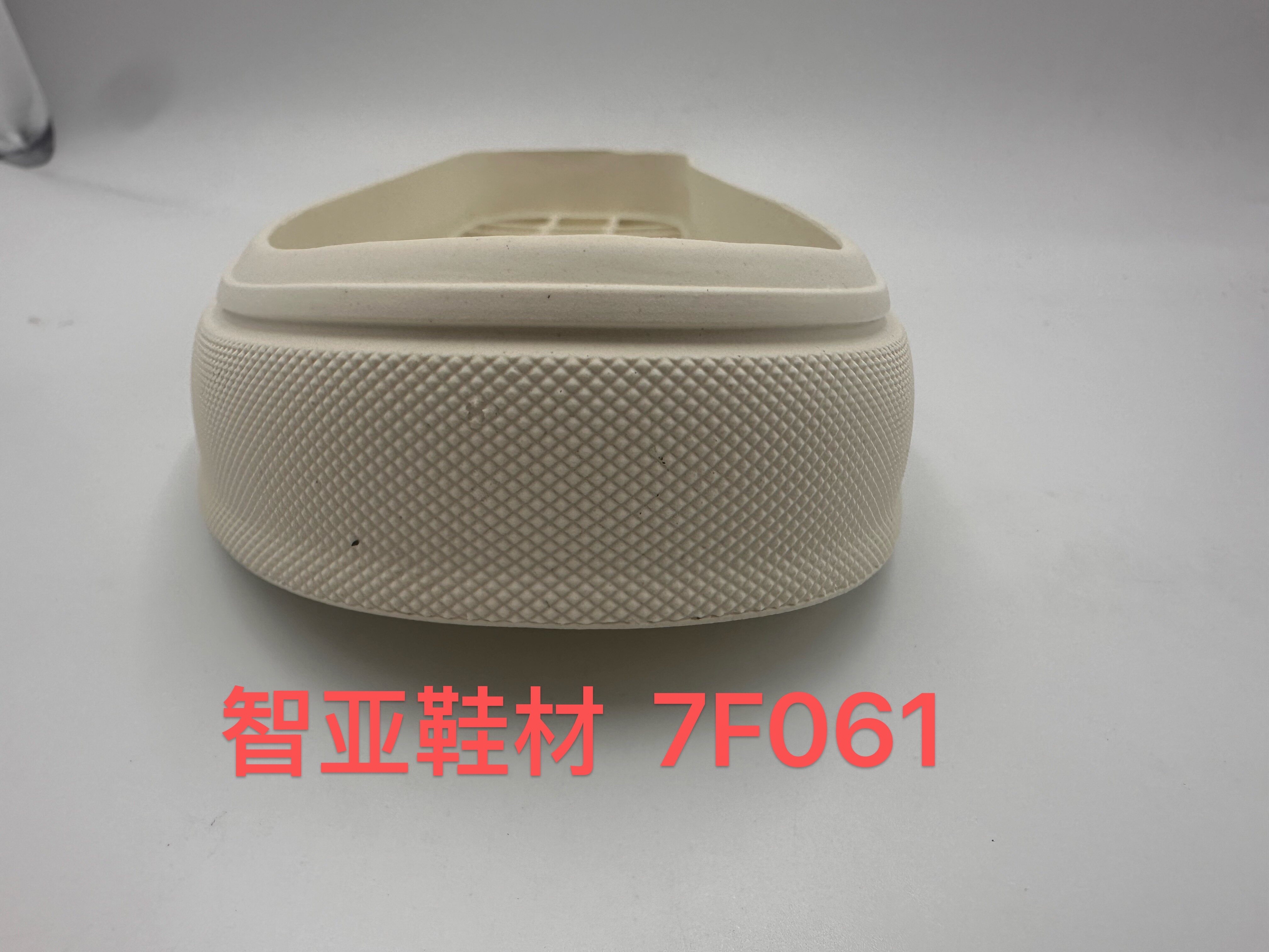 7F061 3