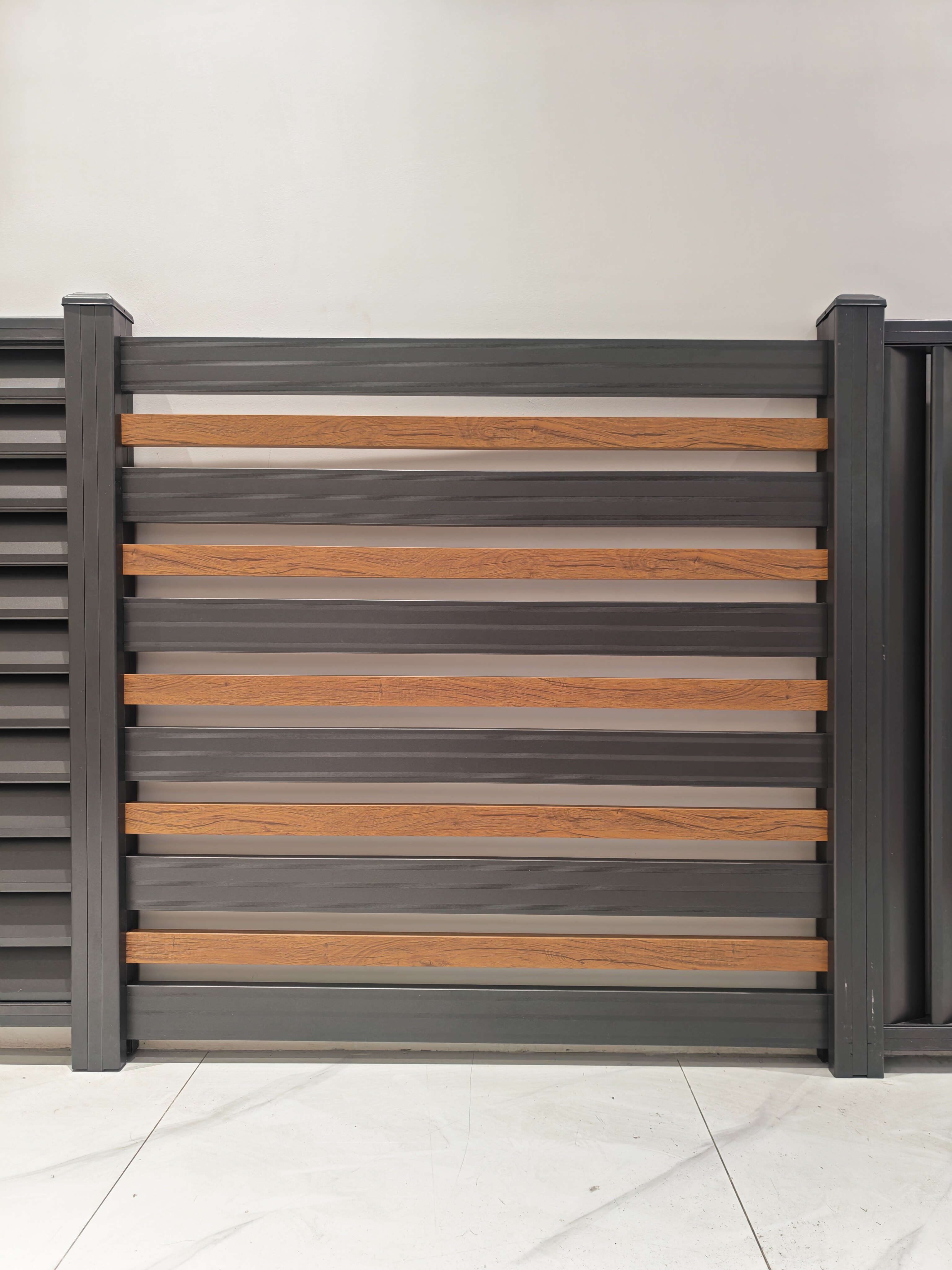 Modular Fences - modular fence aluminum product image 1 of 8