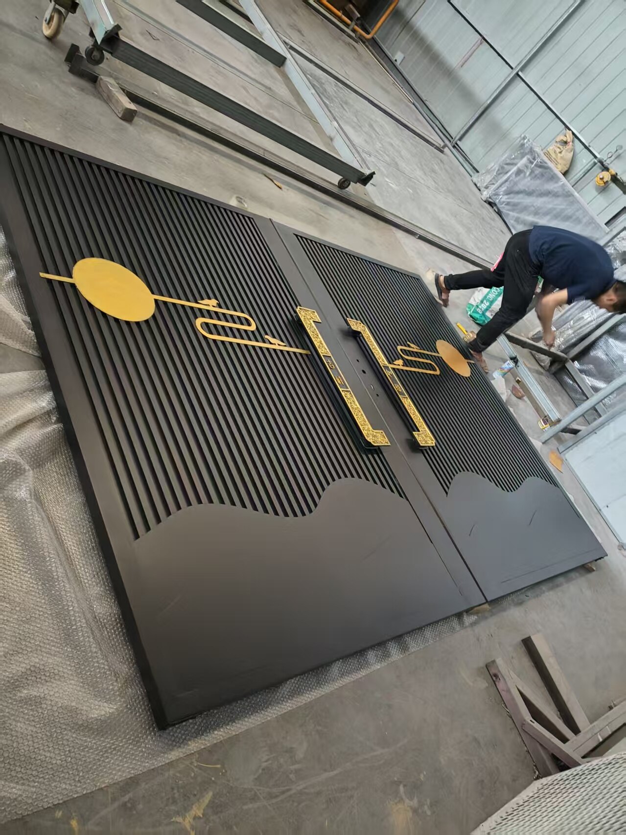 aluminum profile finishing process - image 92