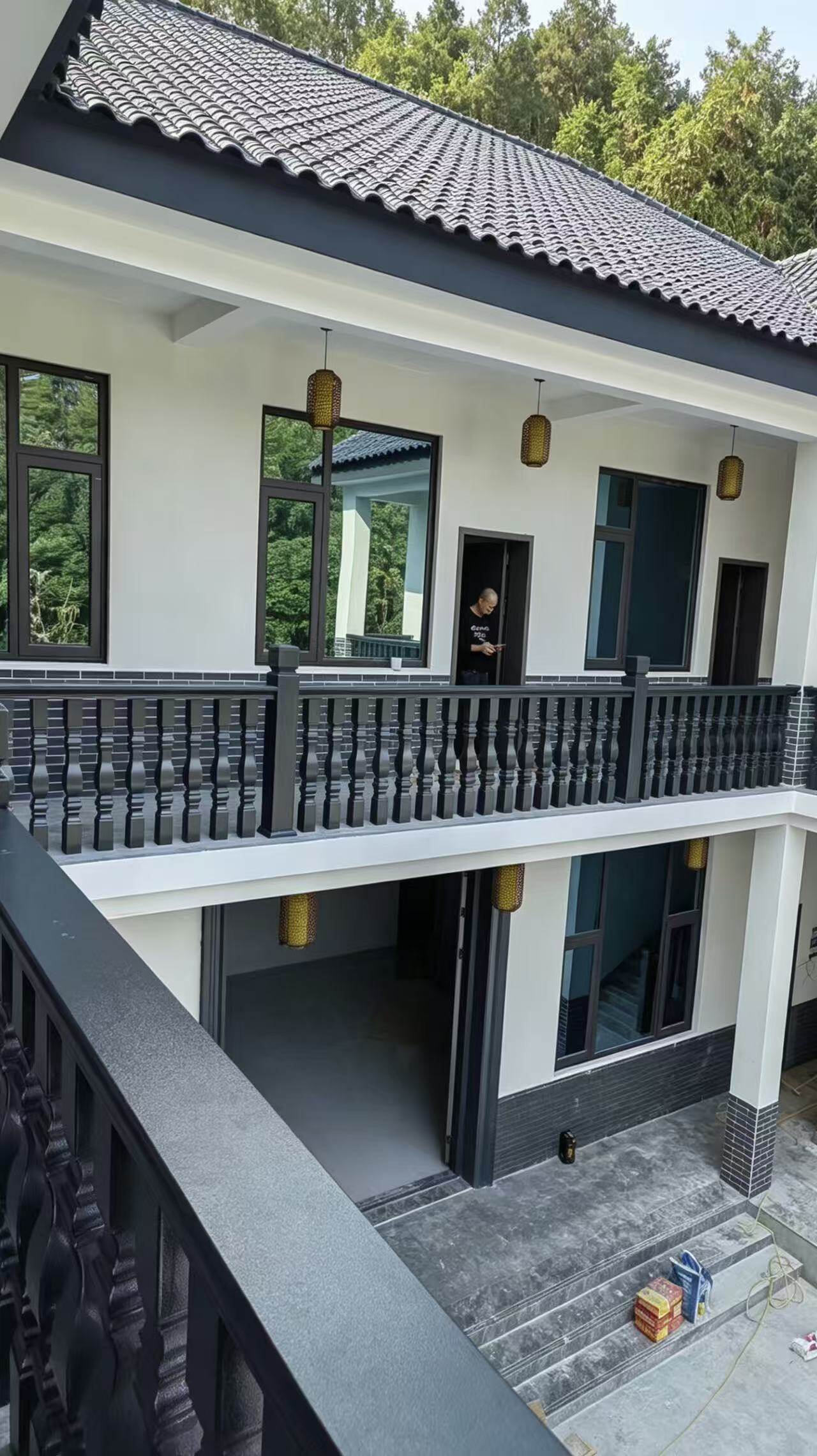 Modular aluminum fence panel 12 - Pre-assembled fencing with easy installation