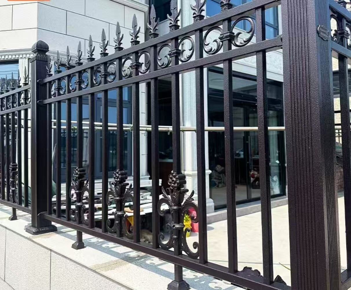 Custom aluminum European scroll decorative fence 6063-T5, ornamental villa garden fencing, Russia luxury project