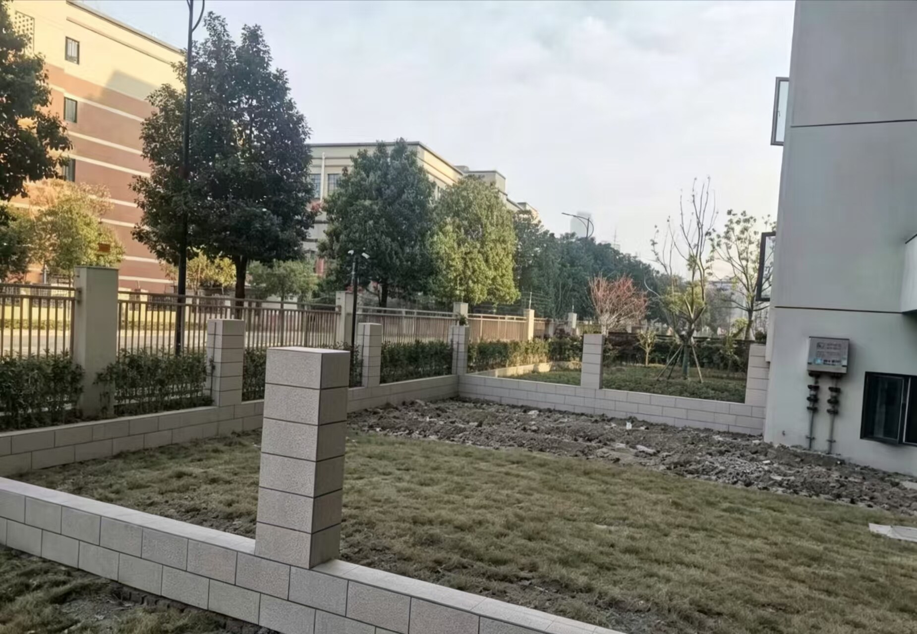 Budynek Mieszkalny - before installation